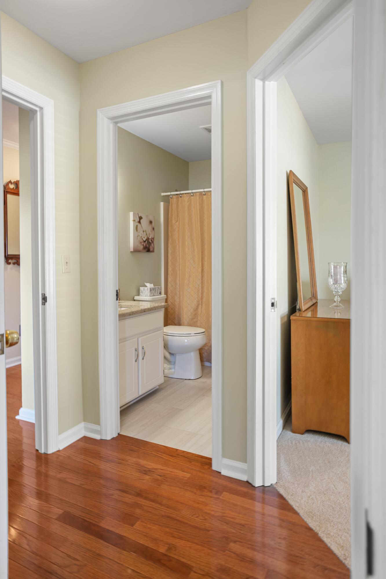4608 Woodland Lane