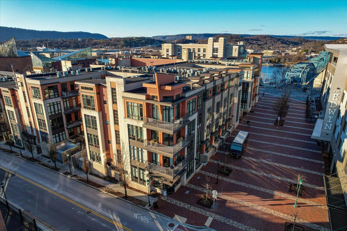 129 Walnut 028 Street