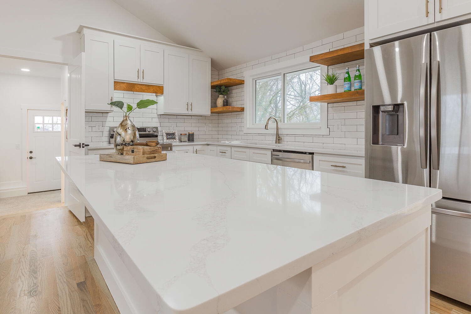3402 Shadowlawn Drive