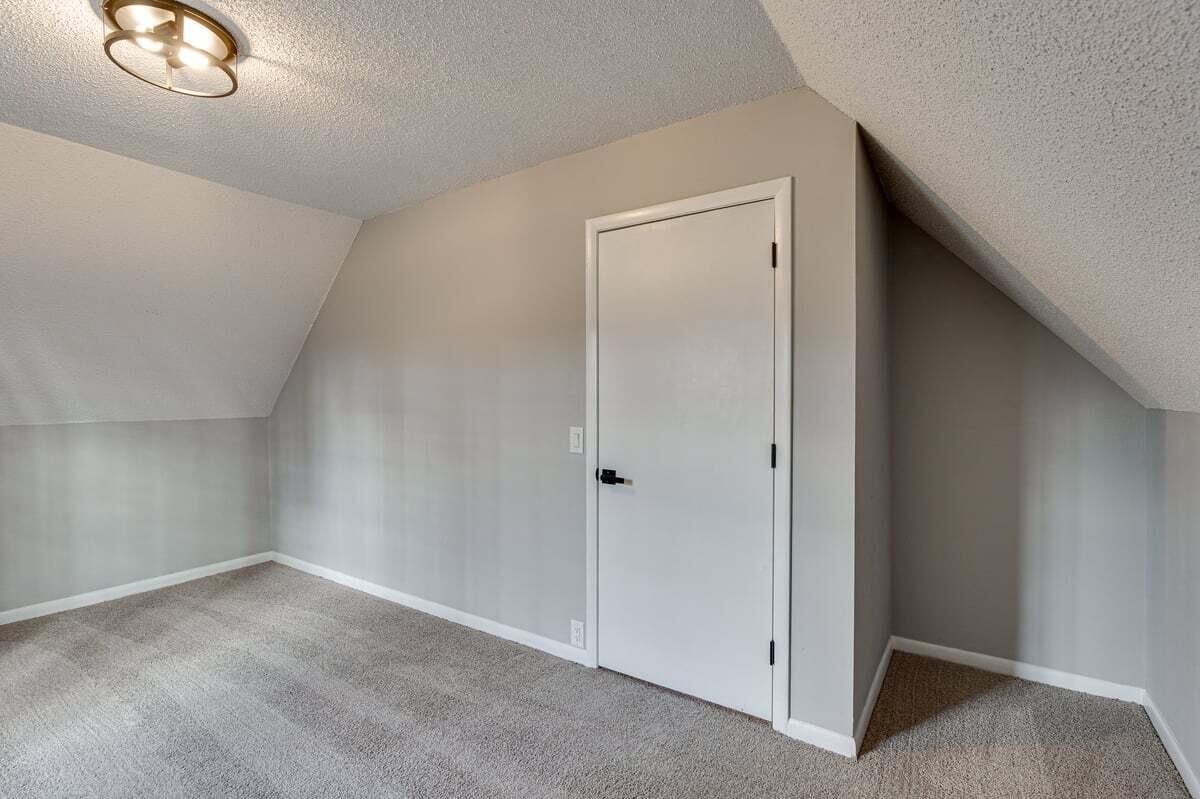 4104 E Jimmy Drive