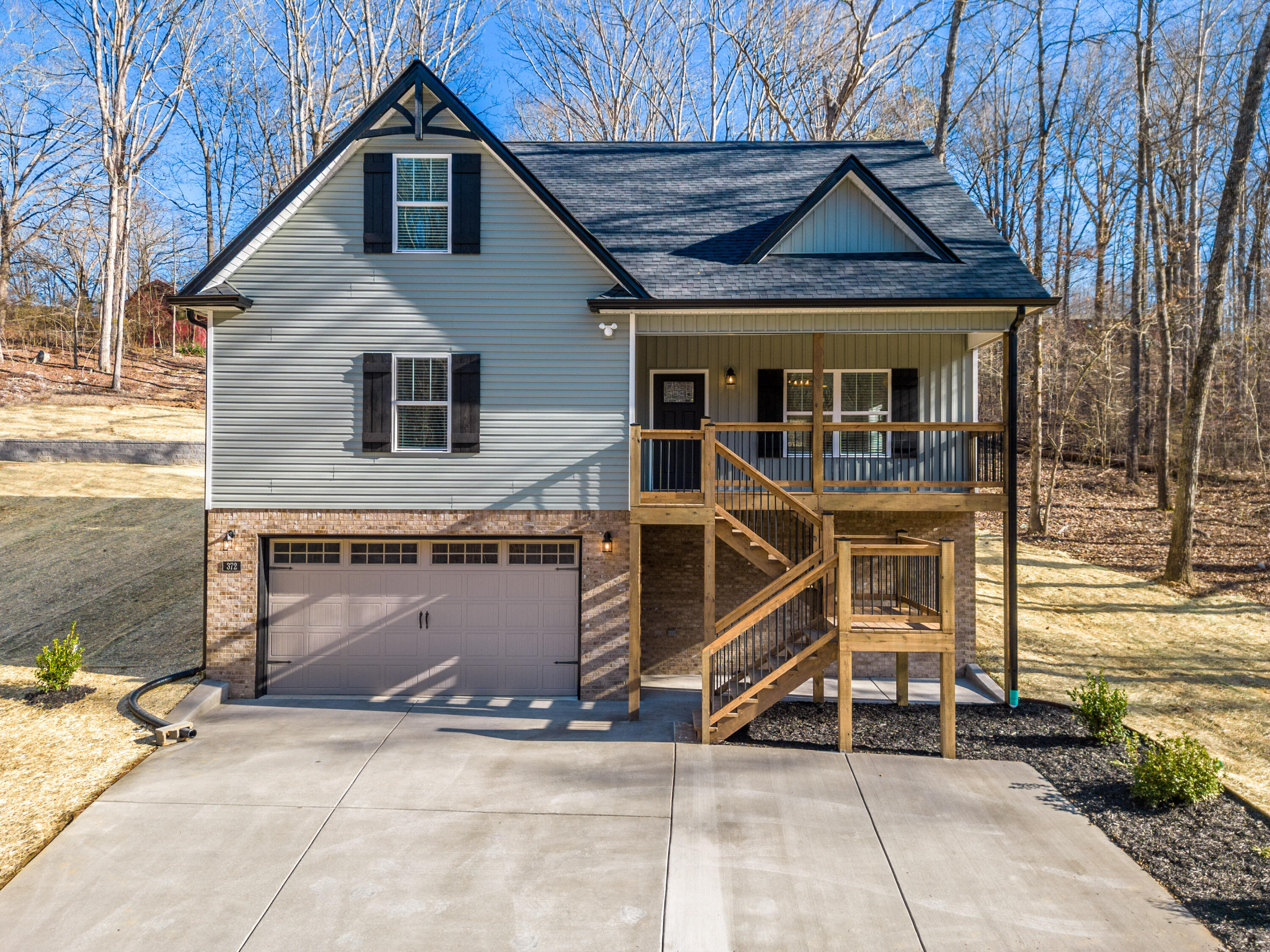372 NE Hollow Road