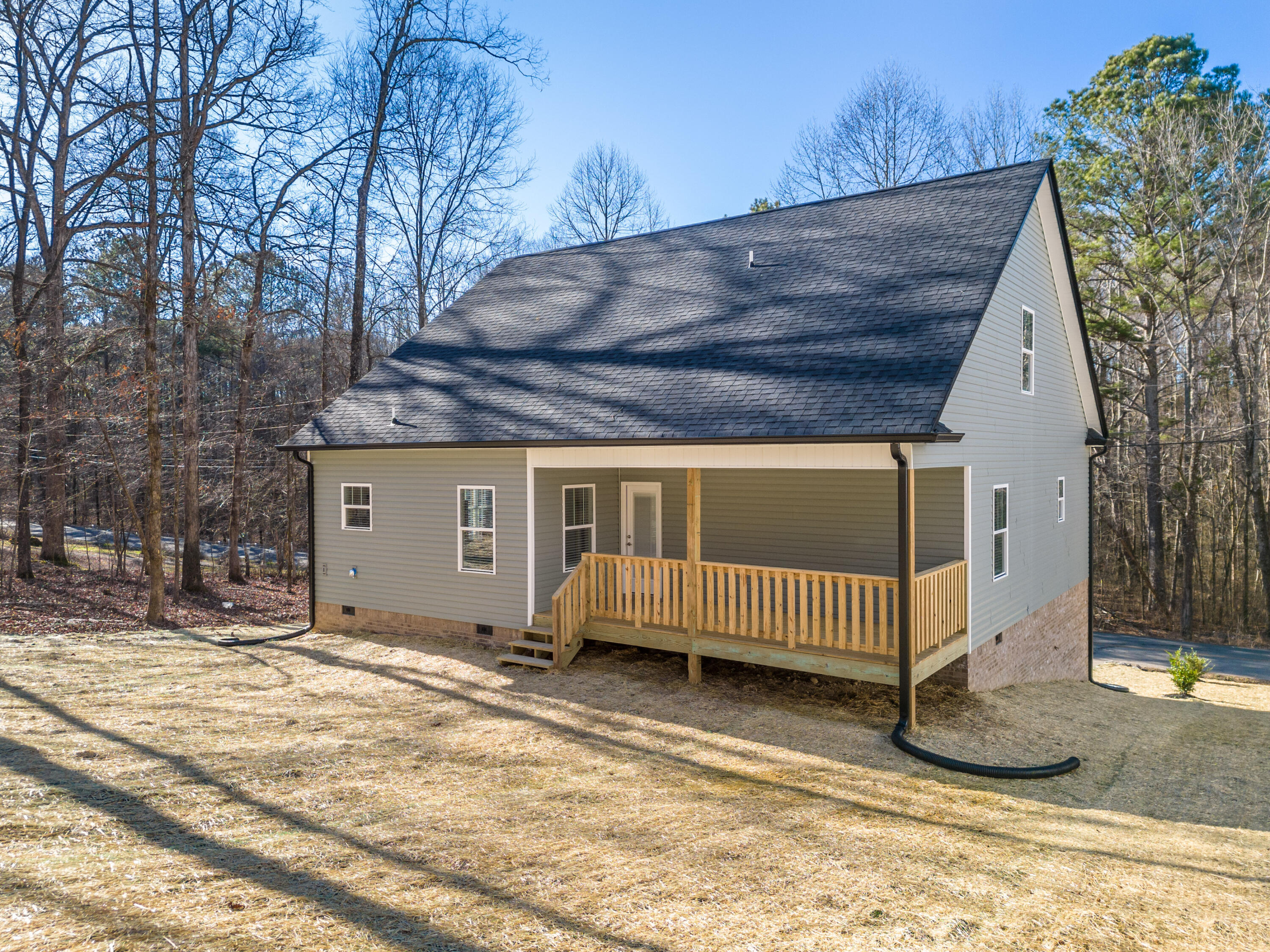 372 NE Hollow Road
