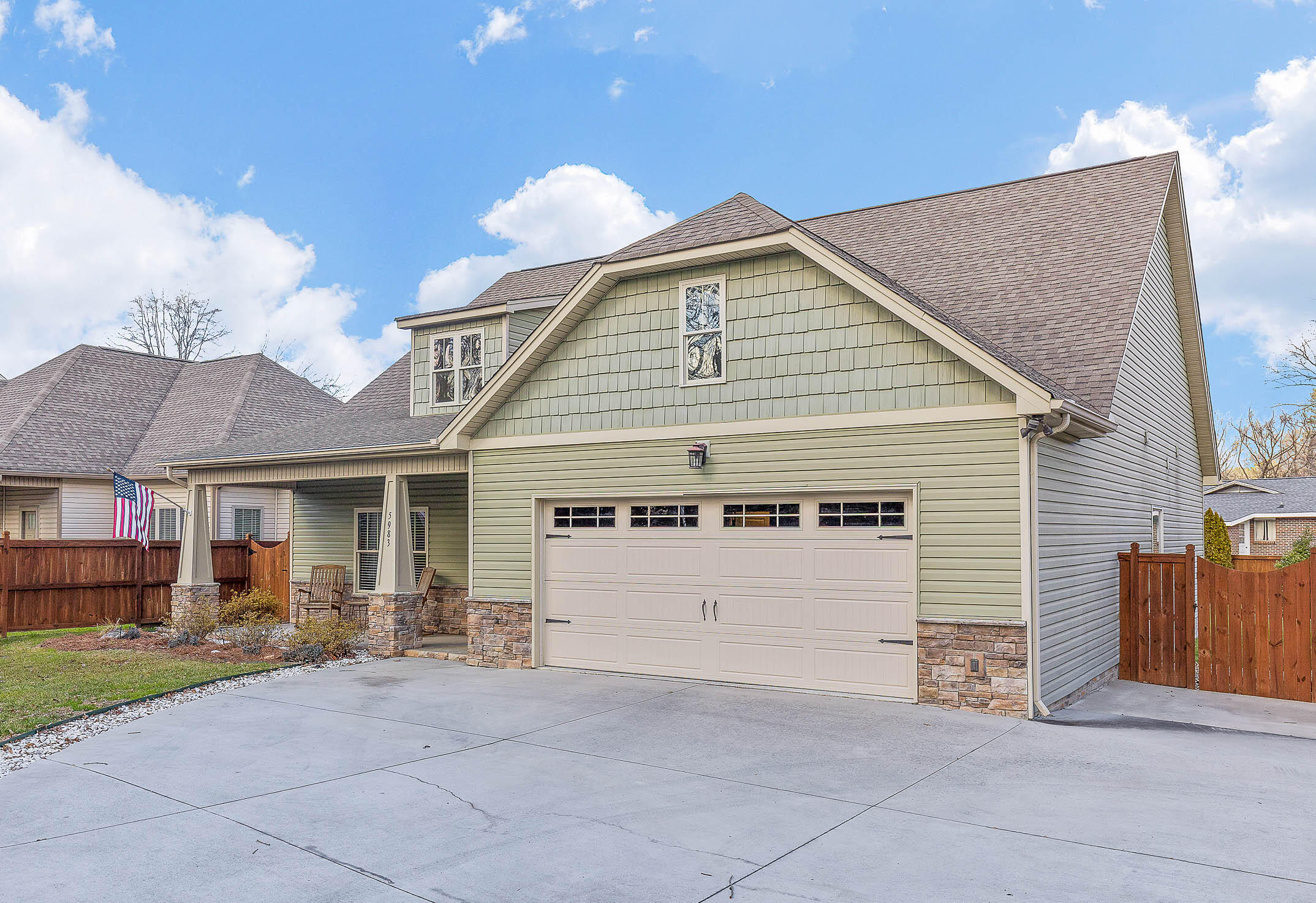 5983 Winding Lane