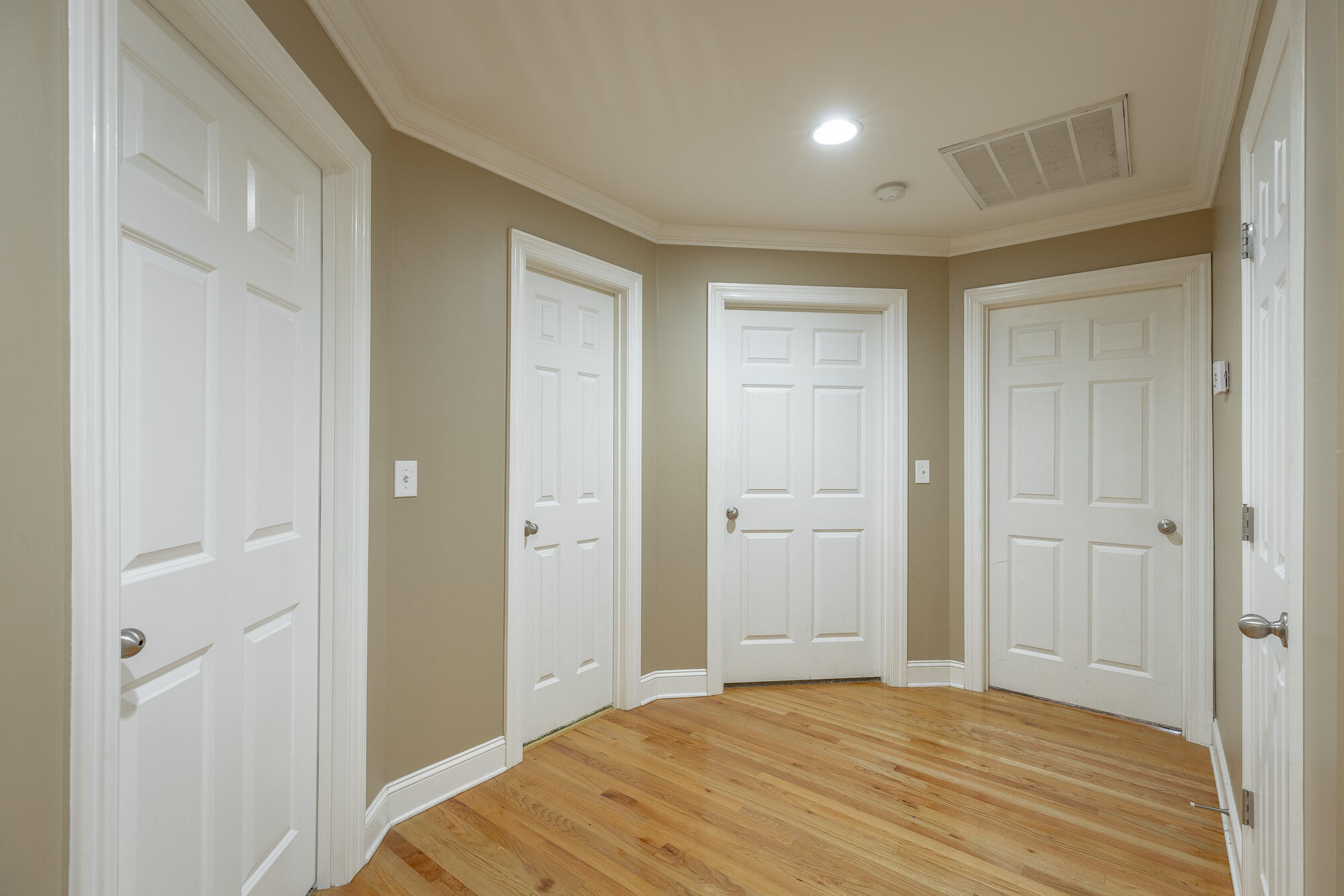 2107 Turnberry Circle