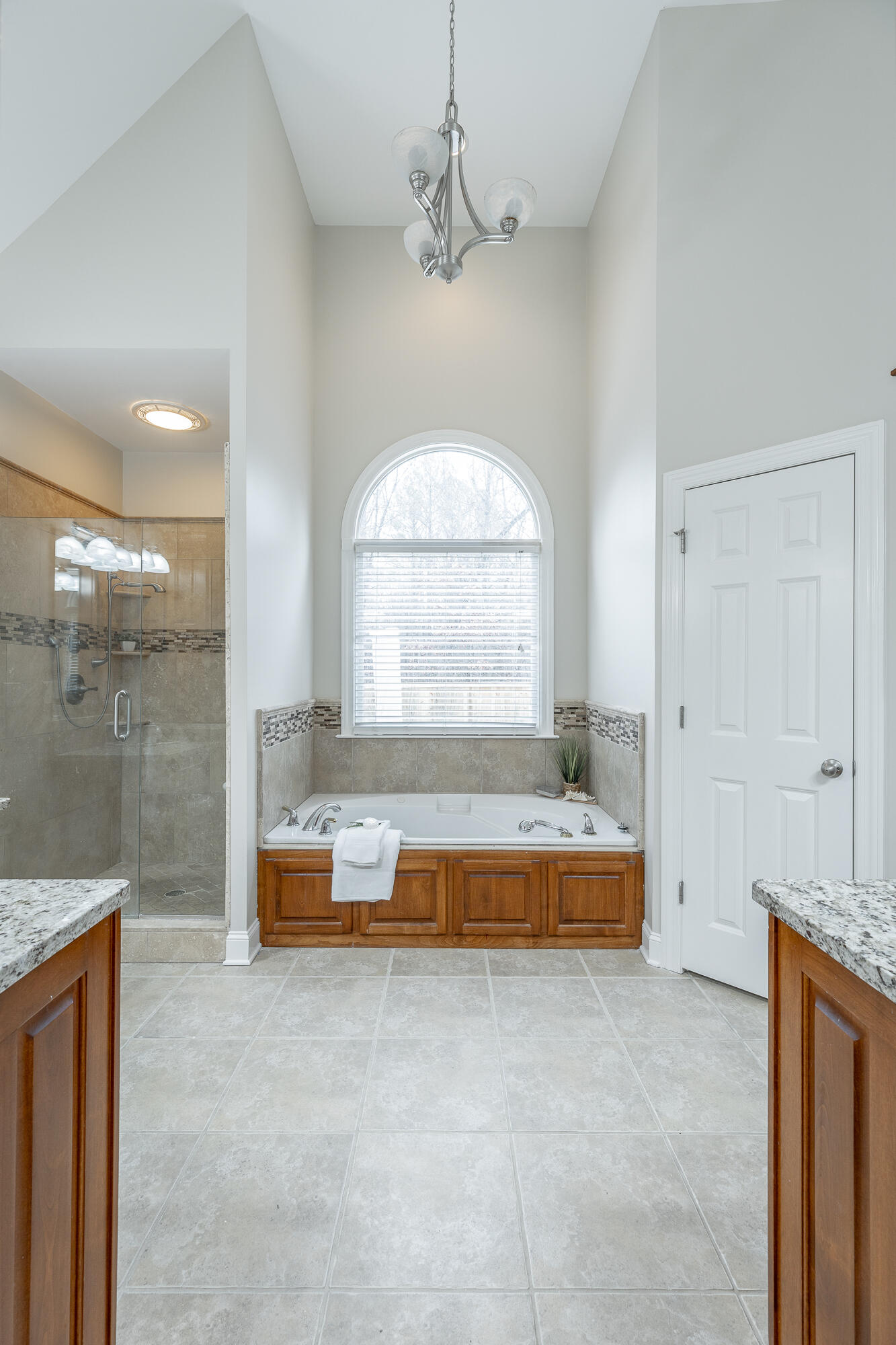 2107 Turnberry Circle