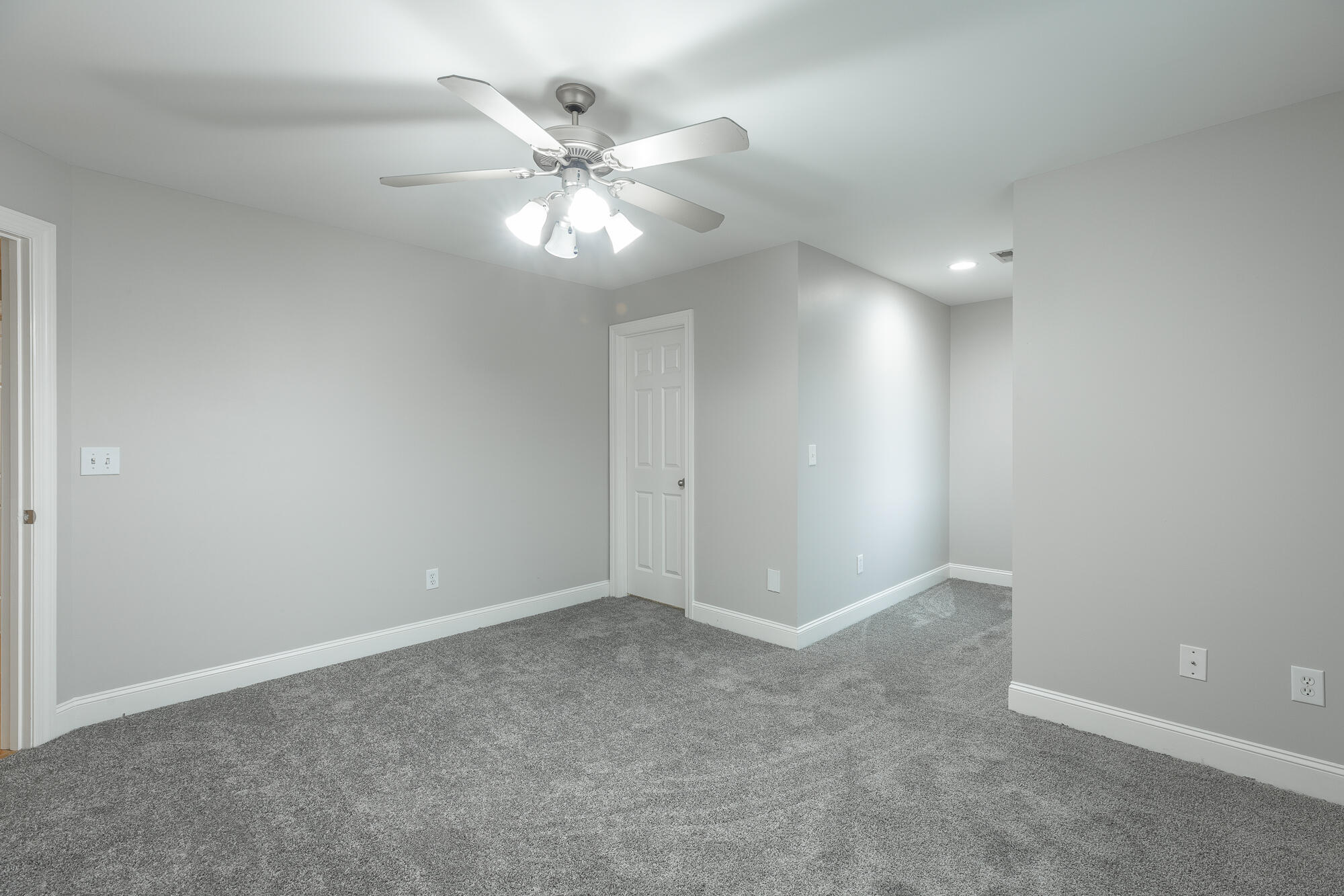 2107 Turnberry Circle