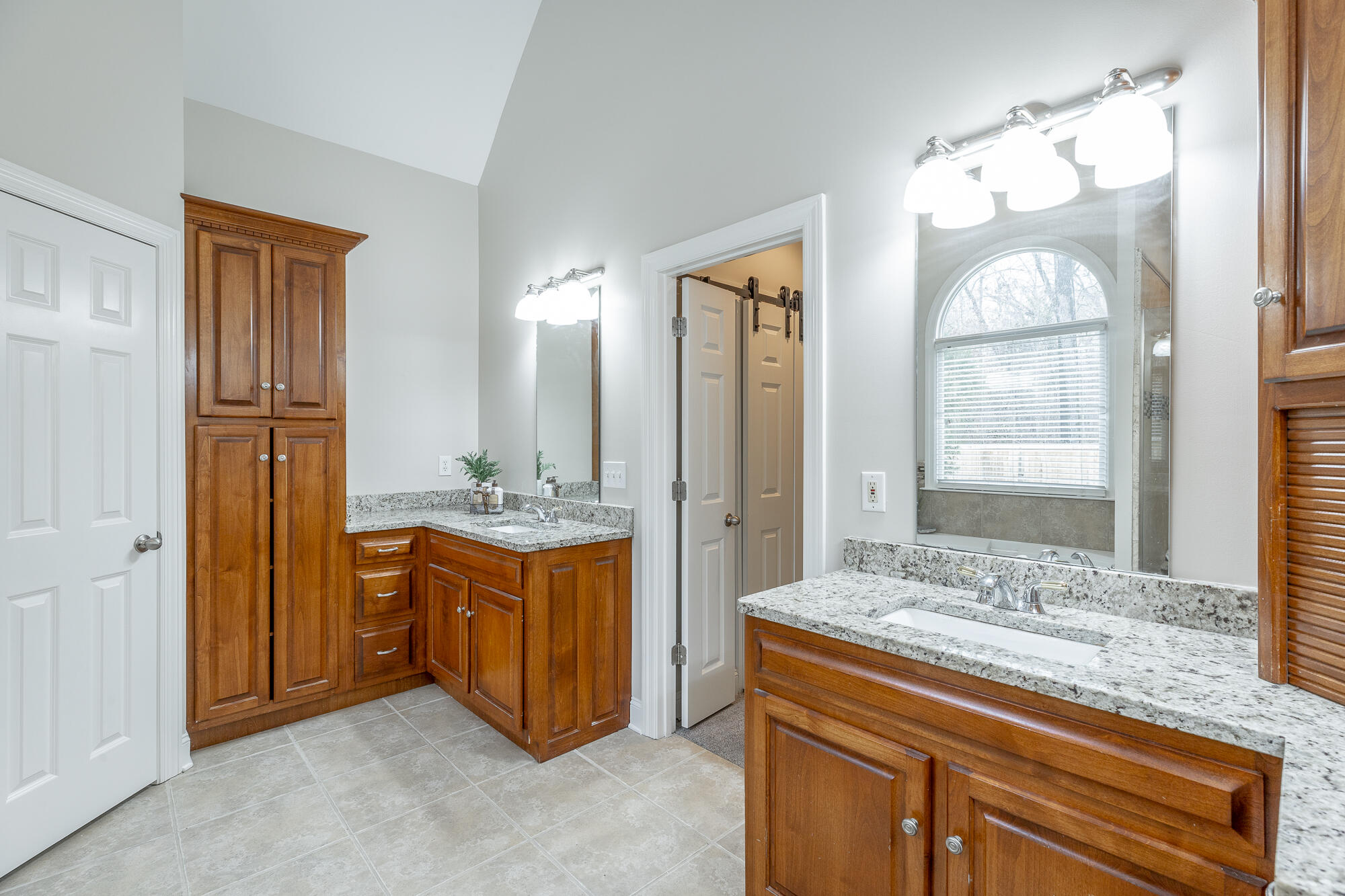 2107 Turnberry Circle