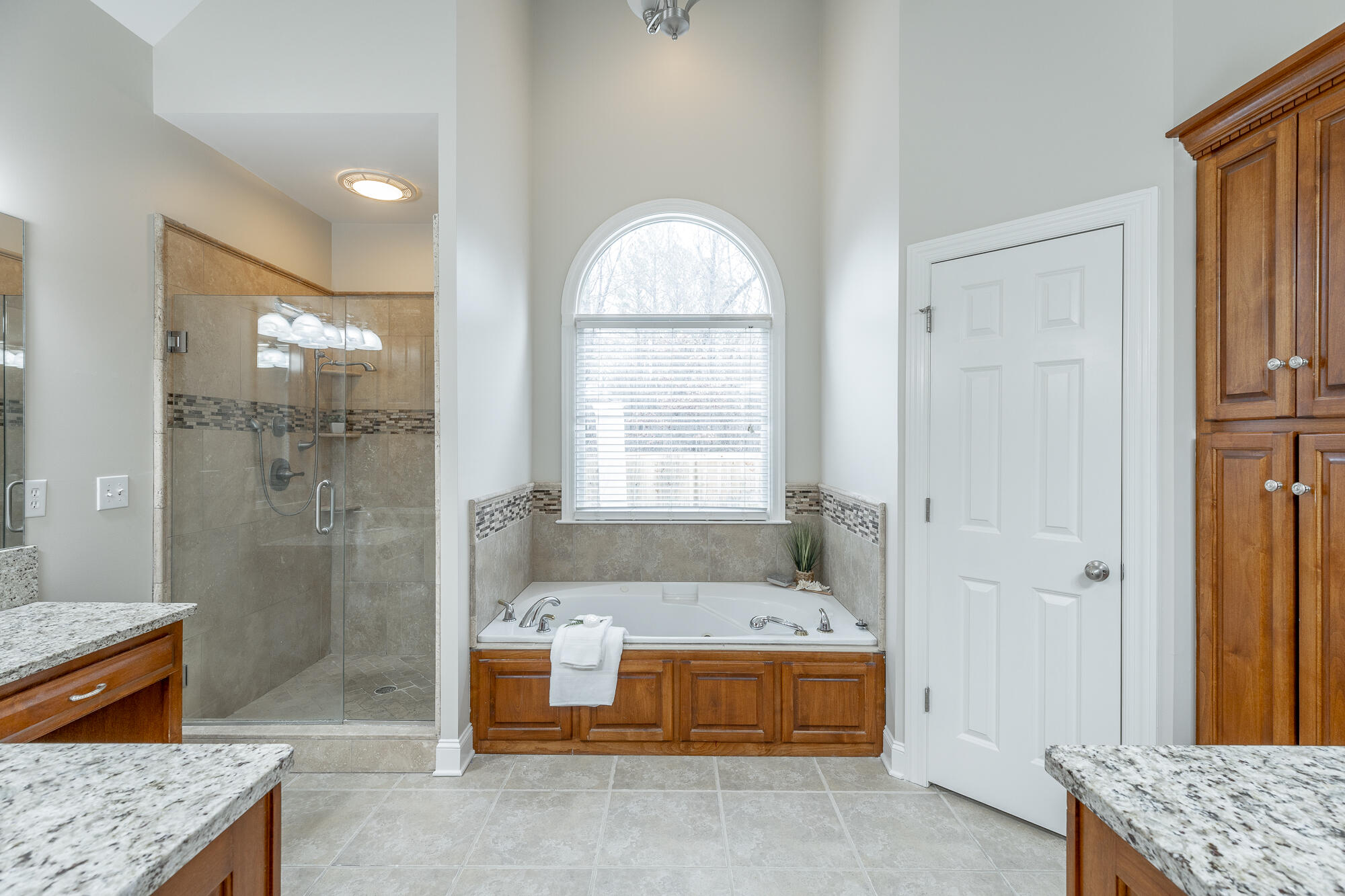 2107 Turnberry Circle