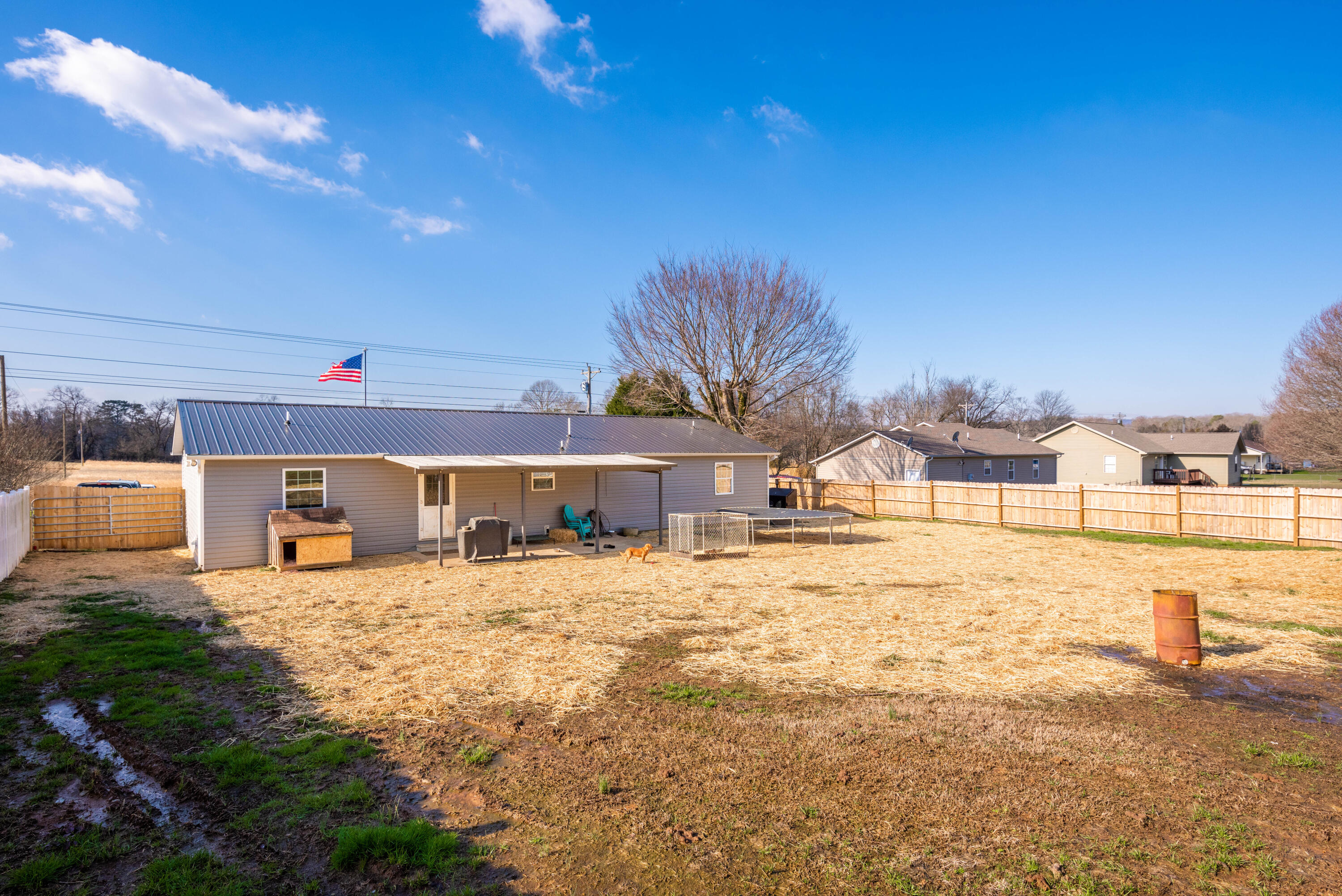 952 Crosby Lane