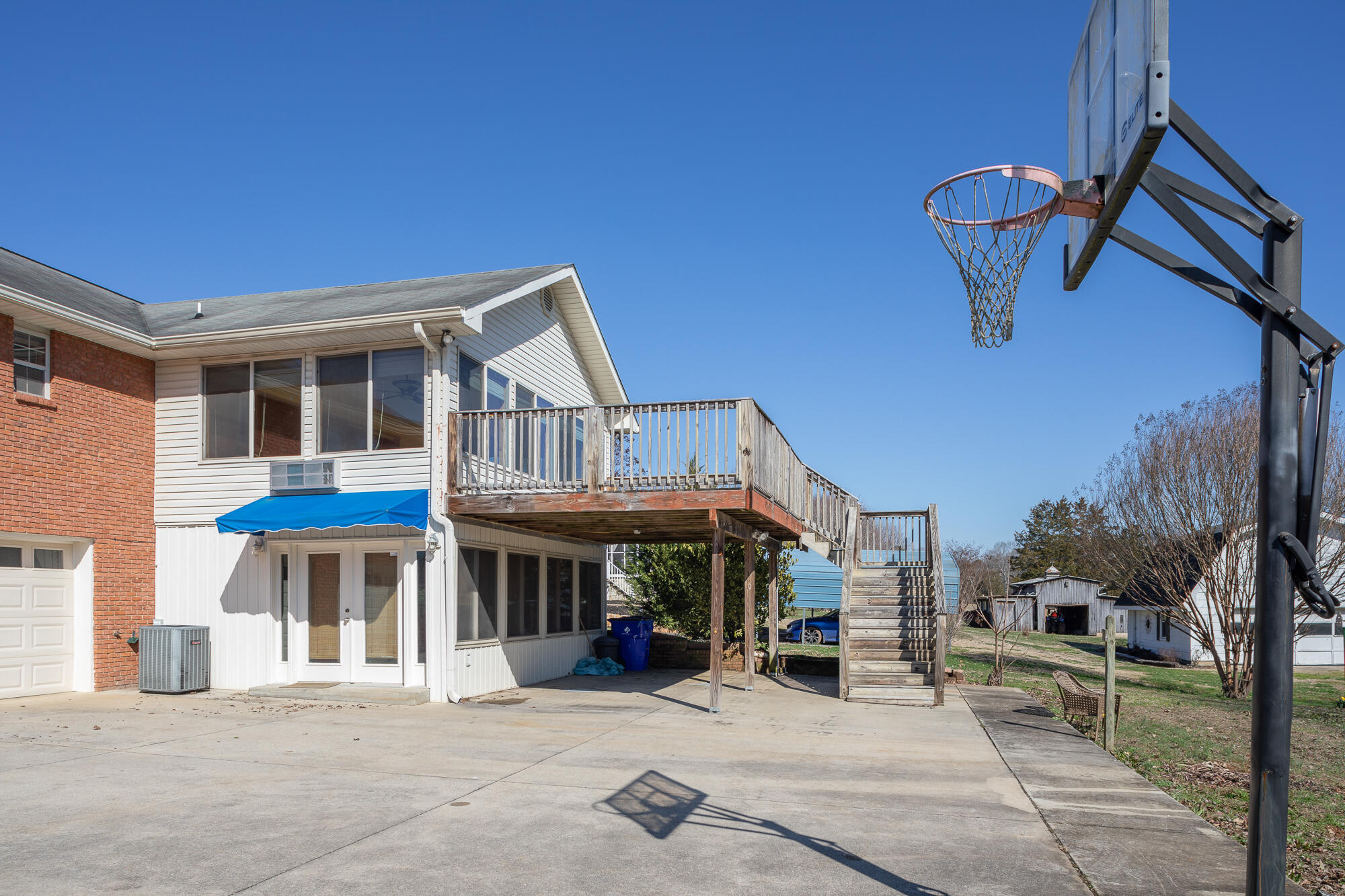 8130 Hale Road