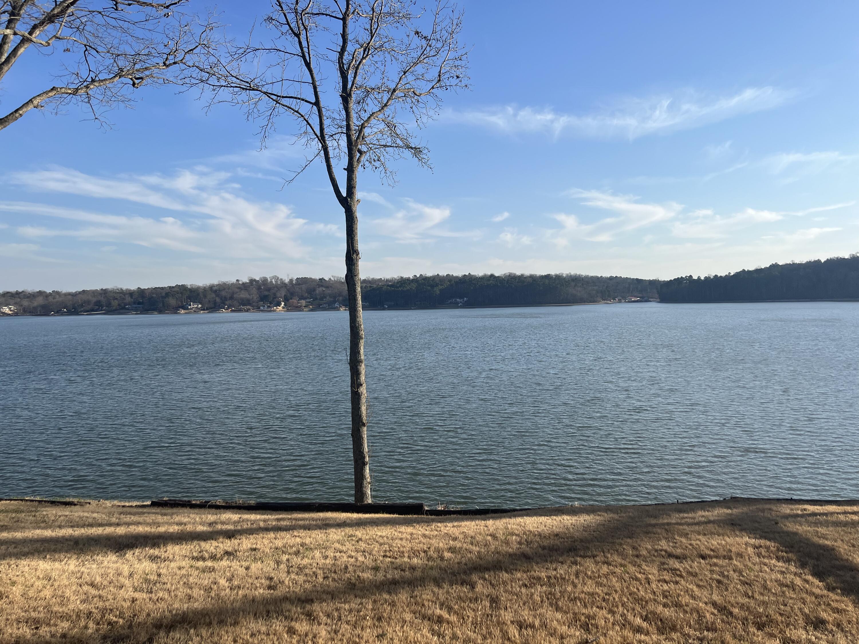 4340 Lakeshore Lane, Unit 104
