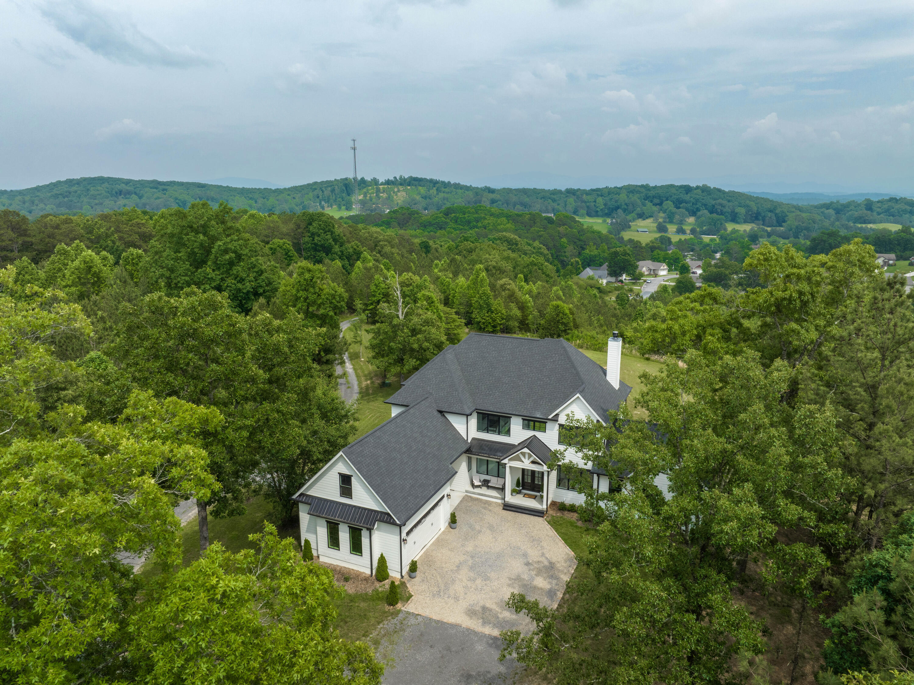 180 SE Lauren Way