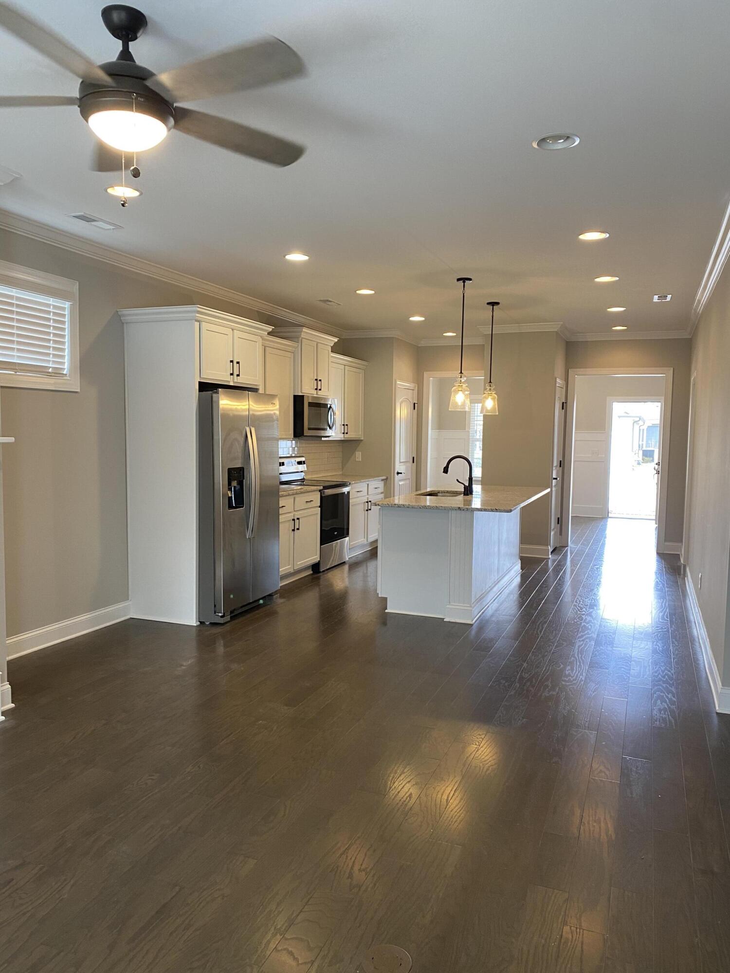 6106 Amber Forest Trail