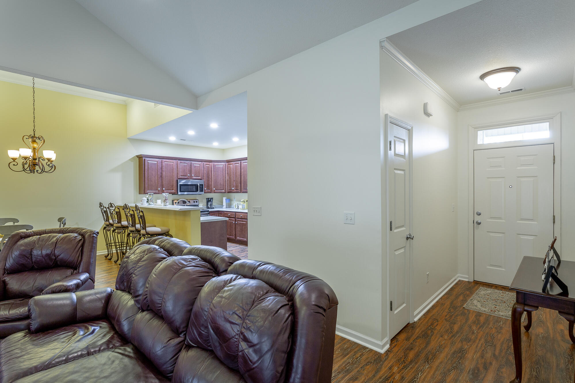 6290 Jacq Court