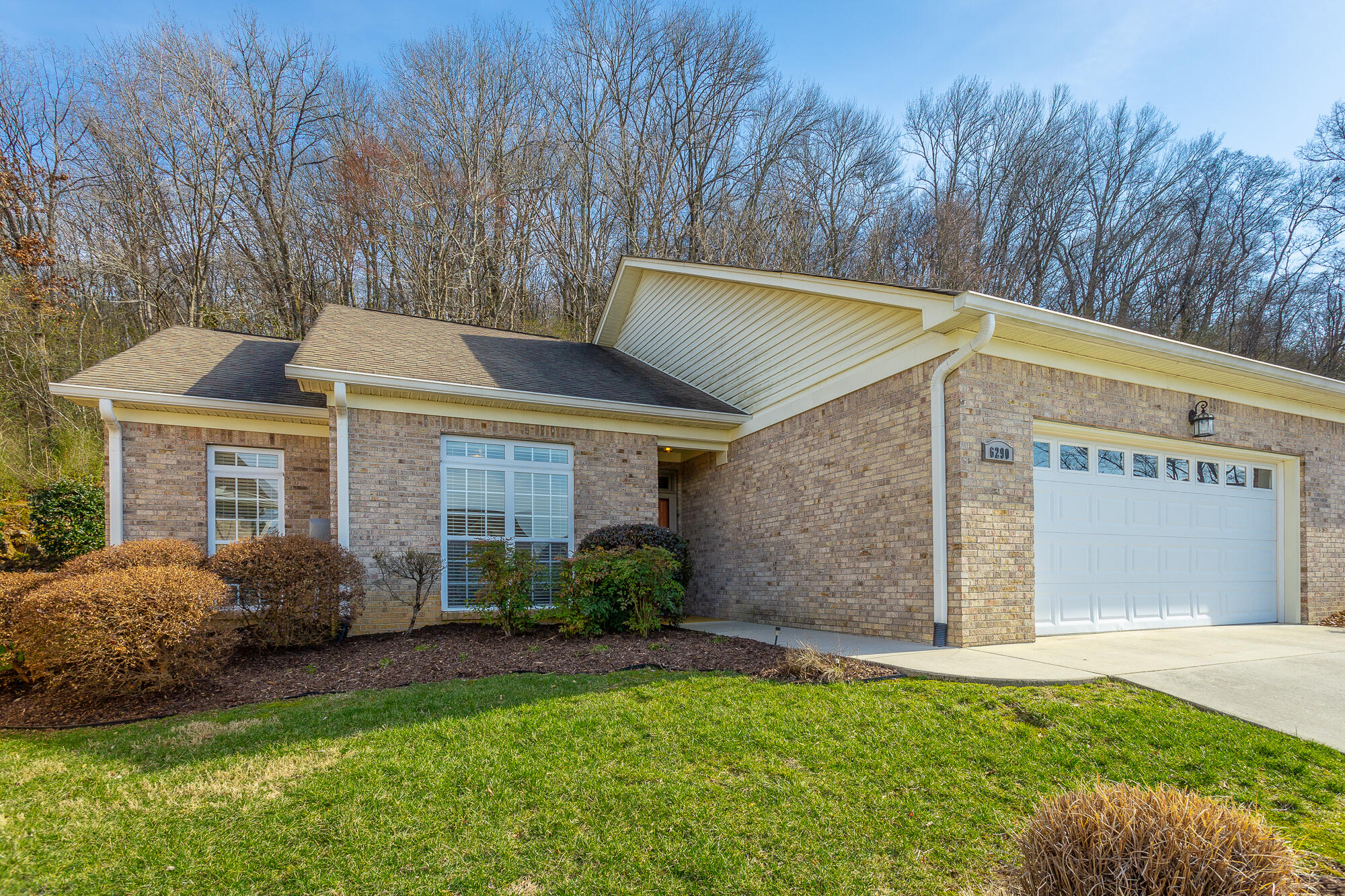 6290 Jacq Court