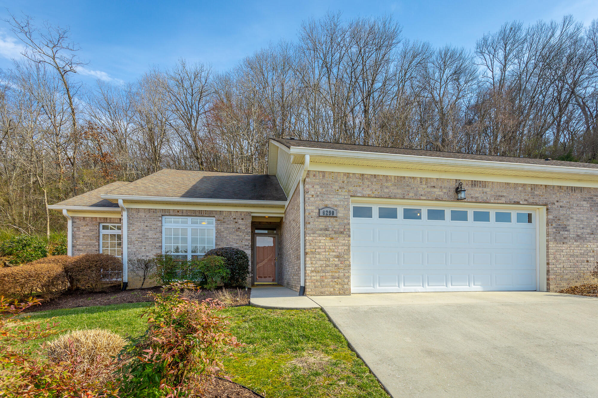 6290 Jacq Court