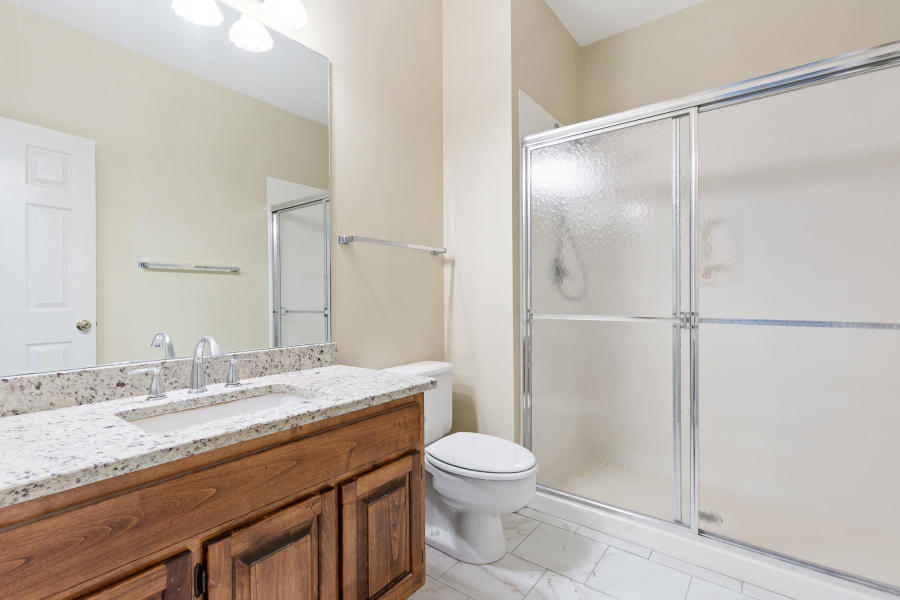 1012 Southbridge Lane
