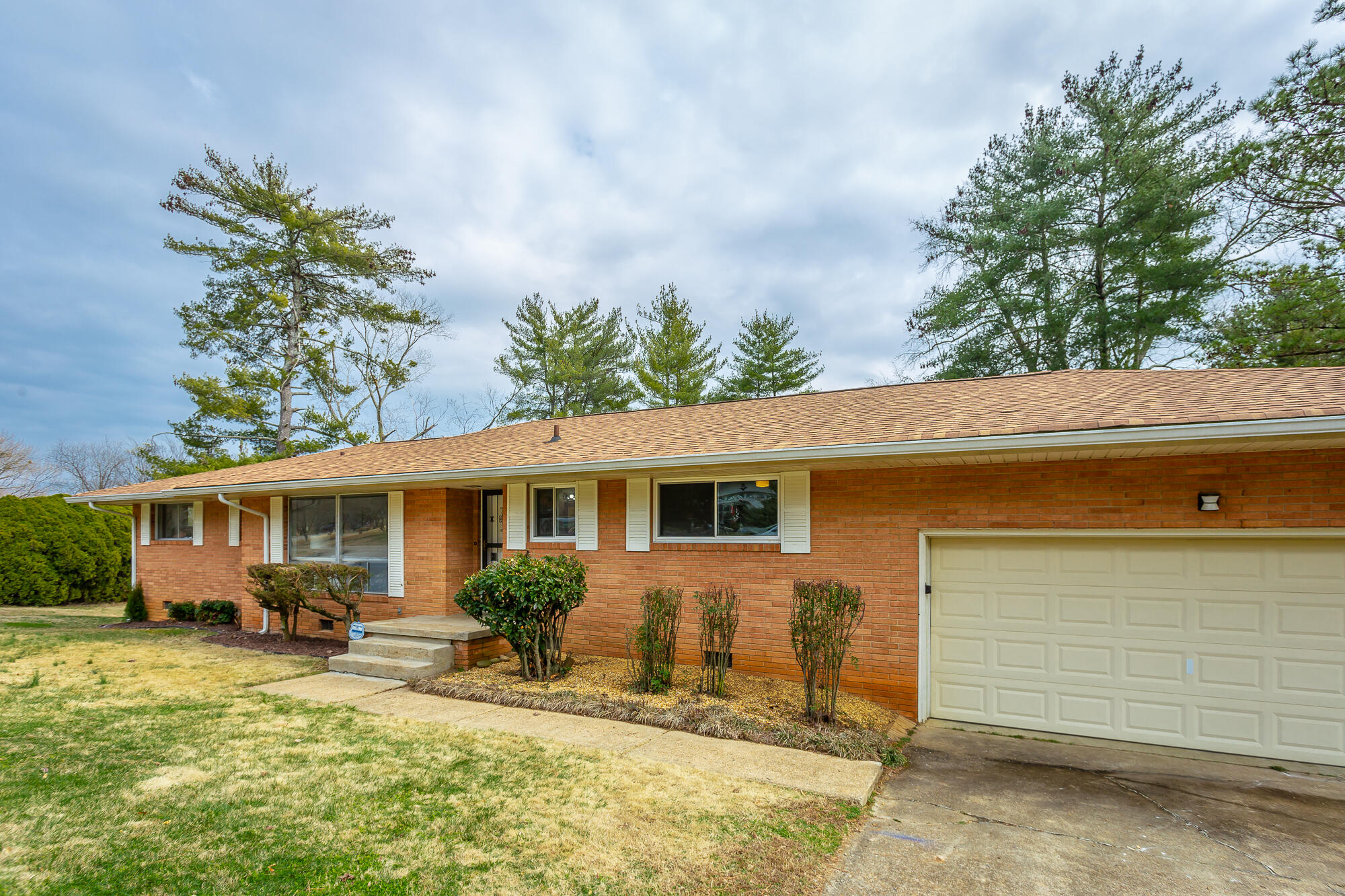 4755 Rocky River Road