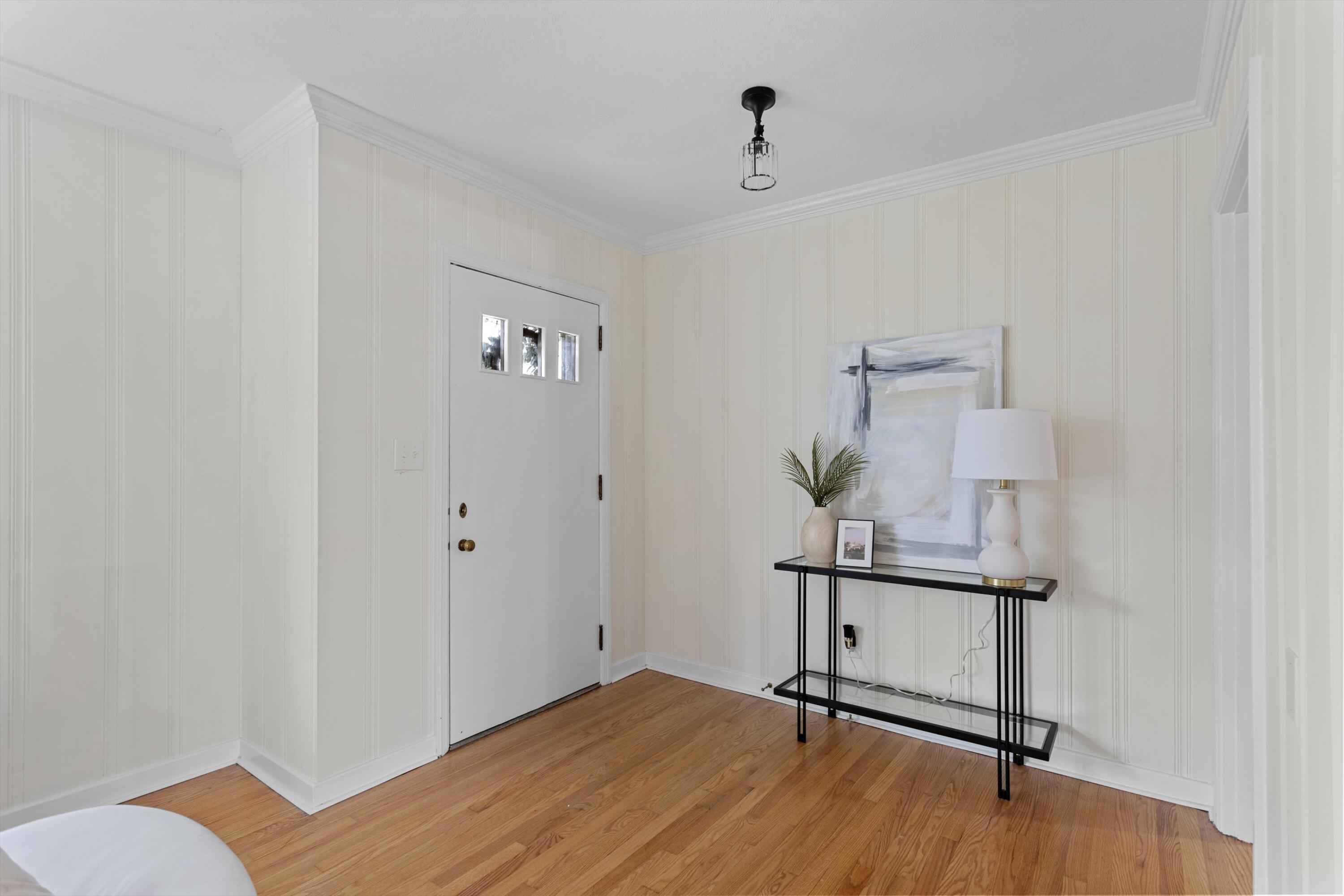 1626 S Rugby Place