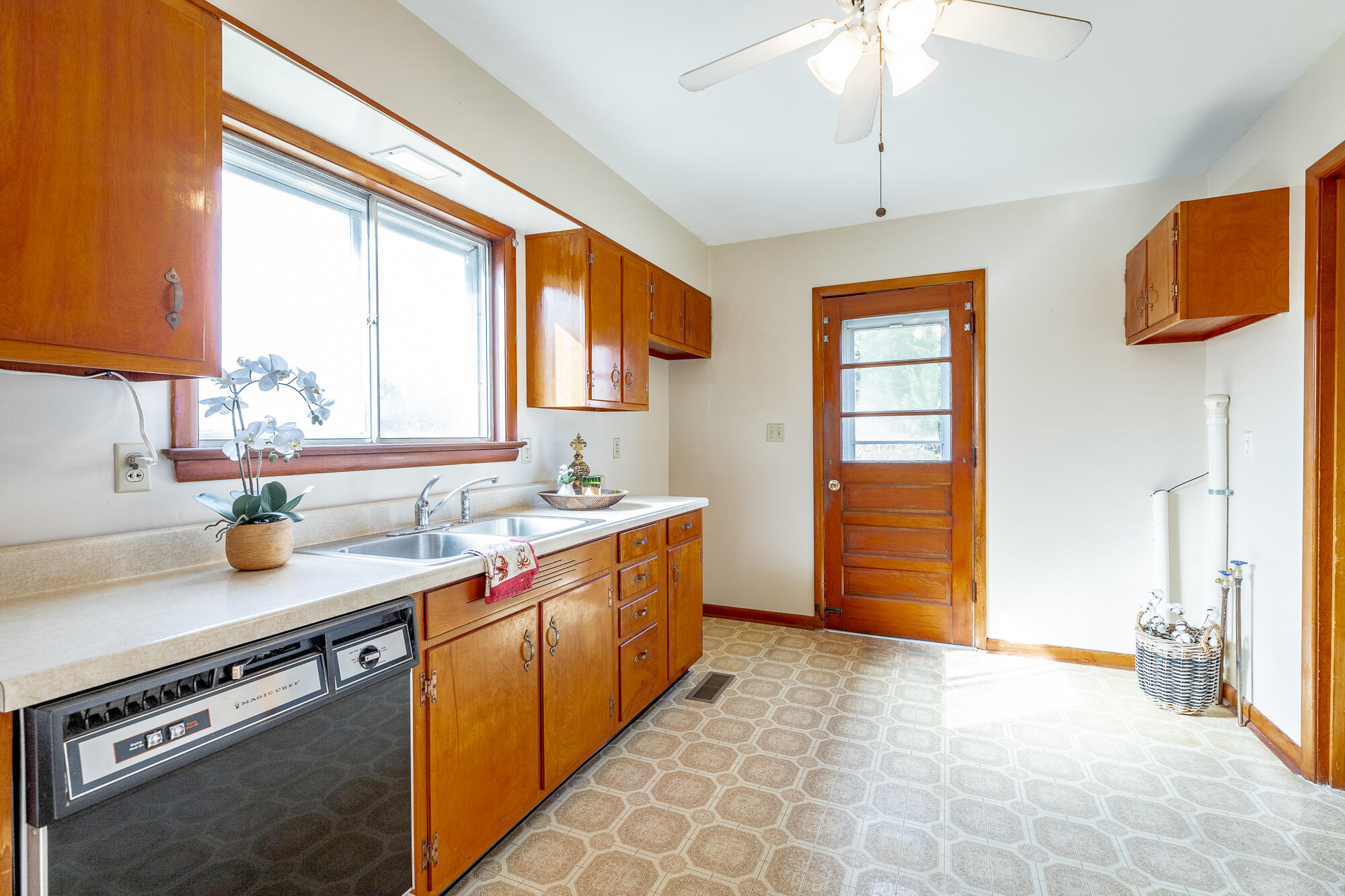 1214 Echo Drive