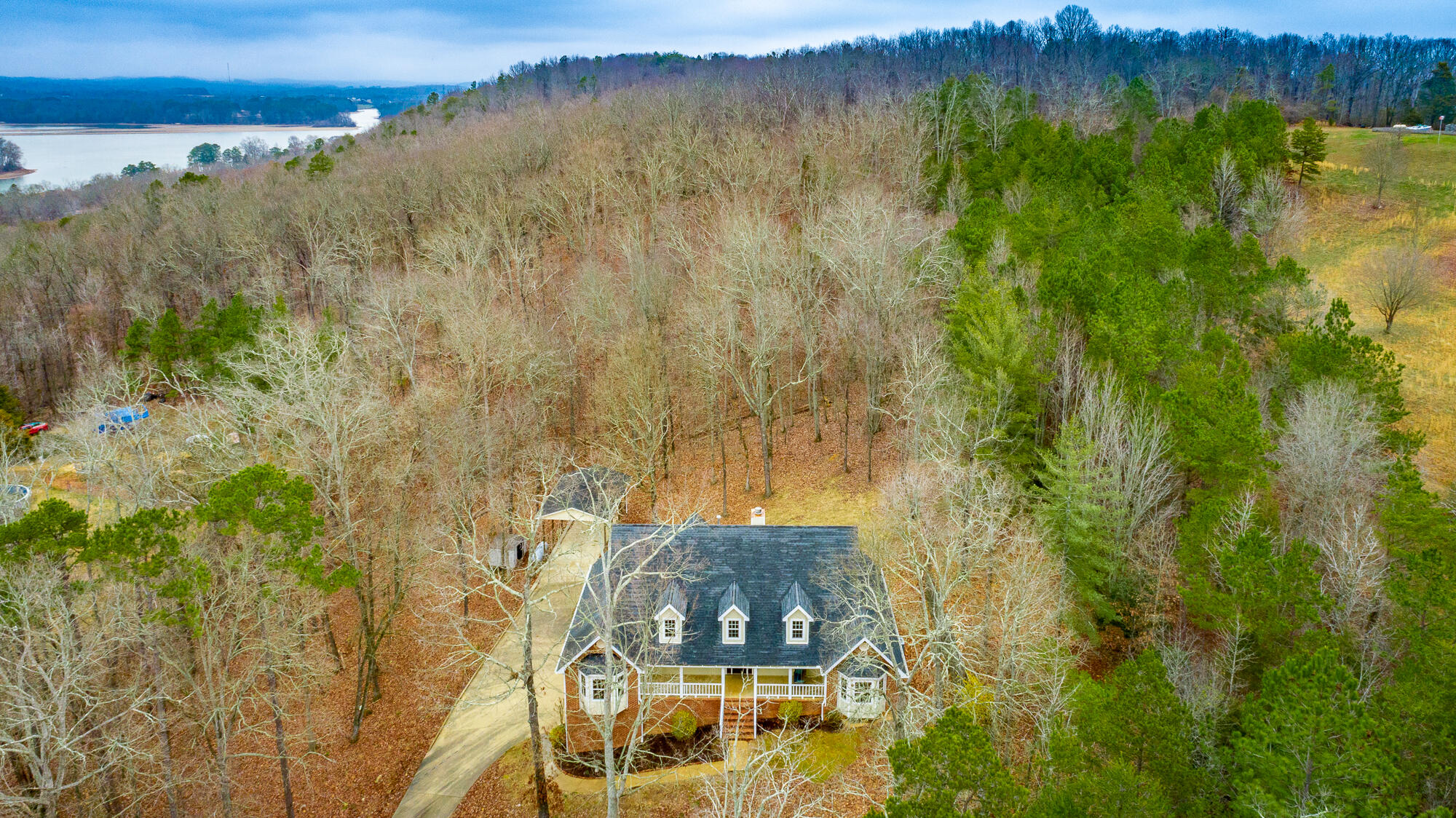 6123 Morning Glory Drive