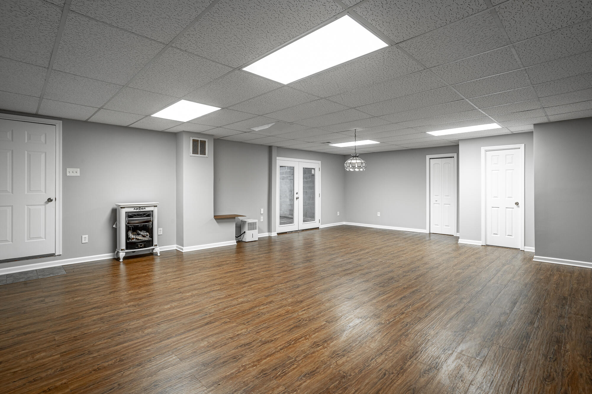 6123 Morning Glory Drive