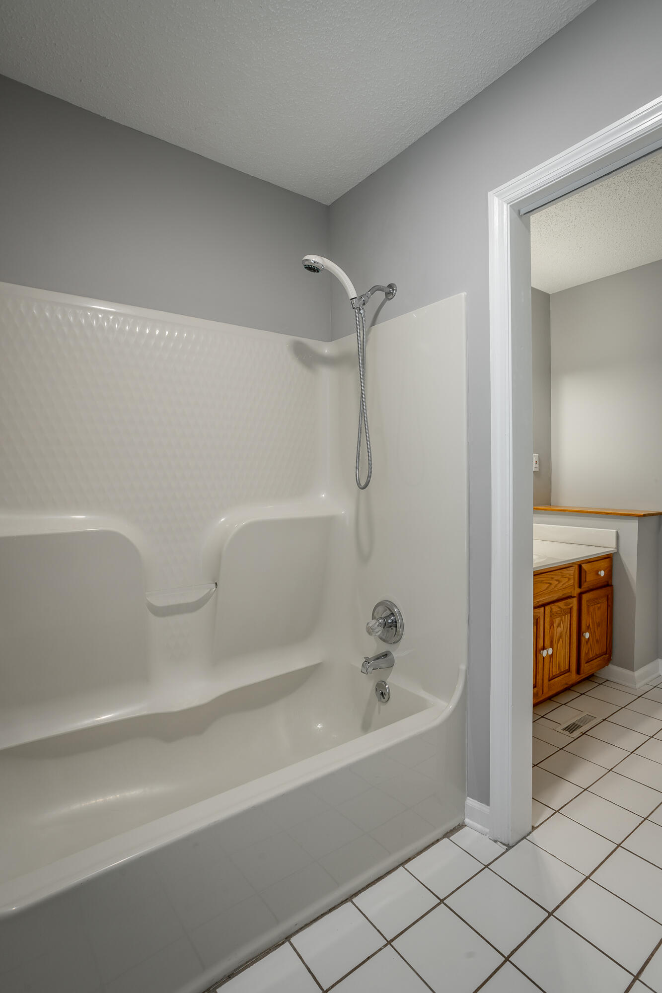 6123 Morning Glory Drive