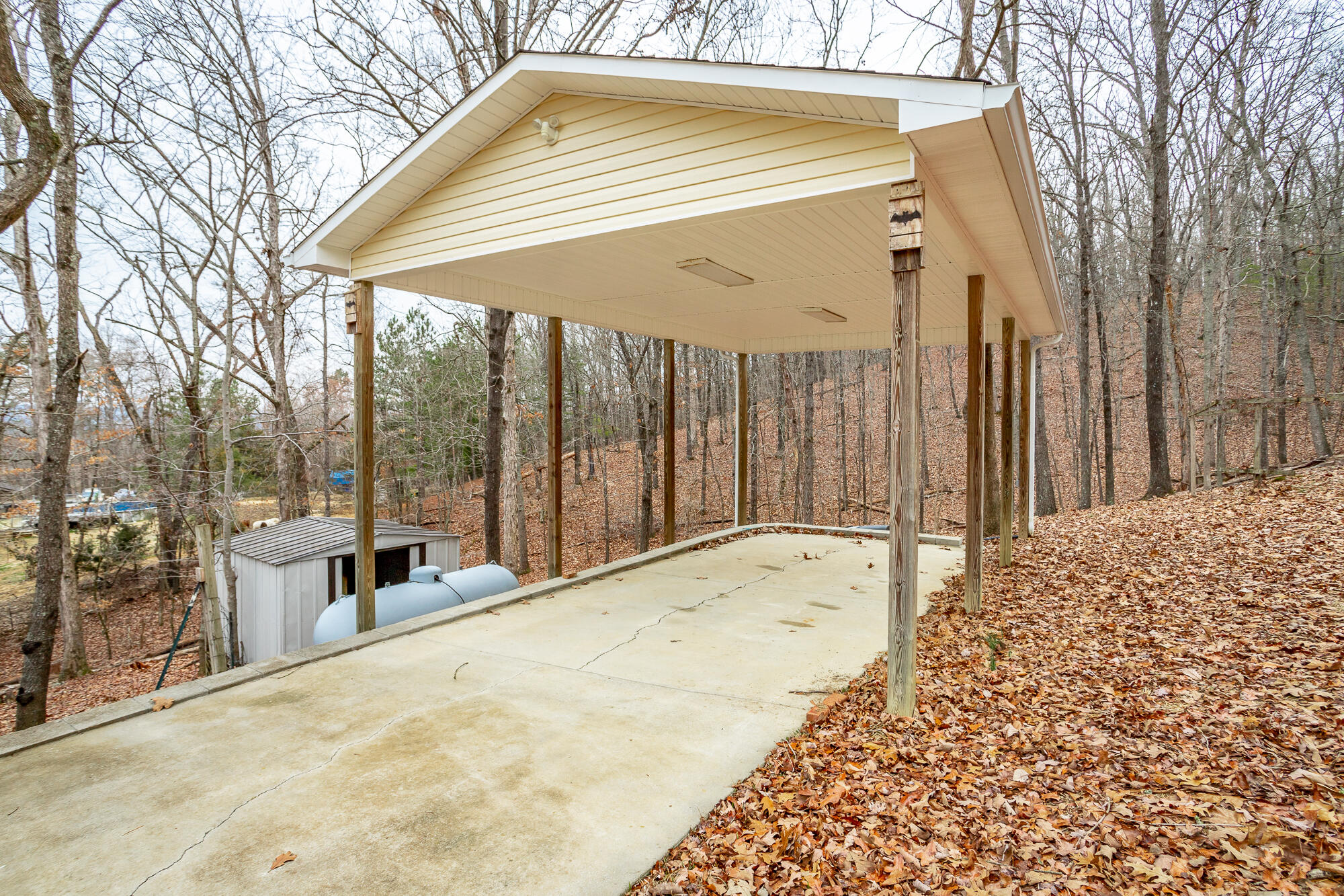 6123 Morning Glory Drive