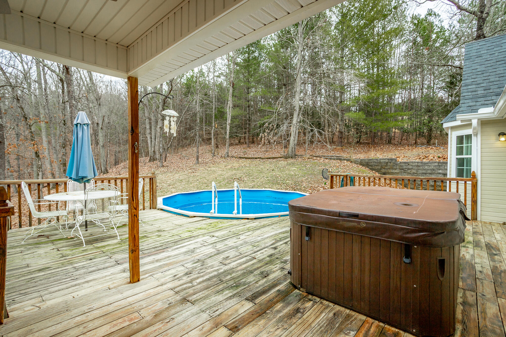 6123 Morning Glory Drive