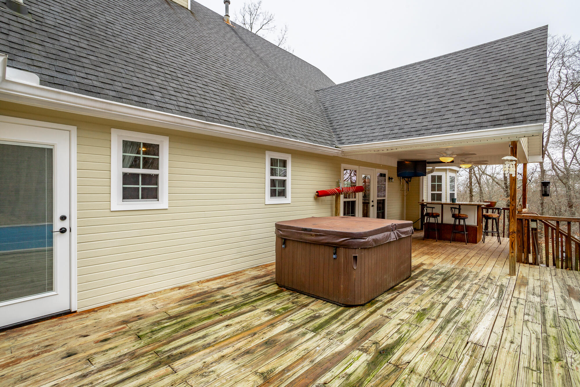 6123 Morning Glory Drive