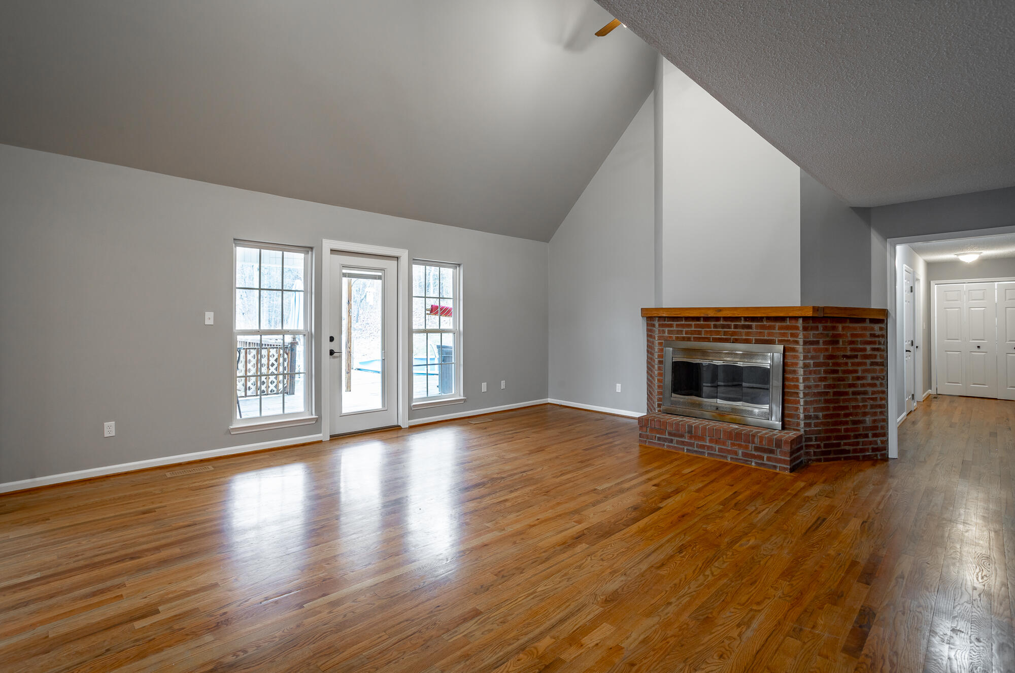 6123 Morning Glory Drive