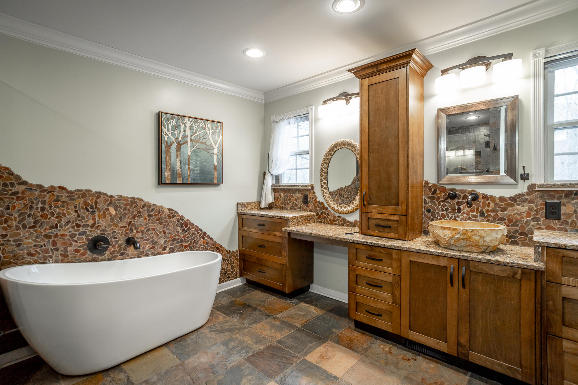 6123 Morning Glory Drive