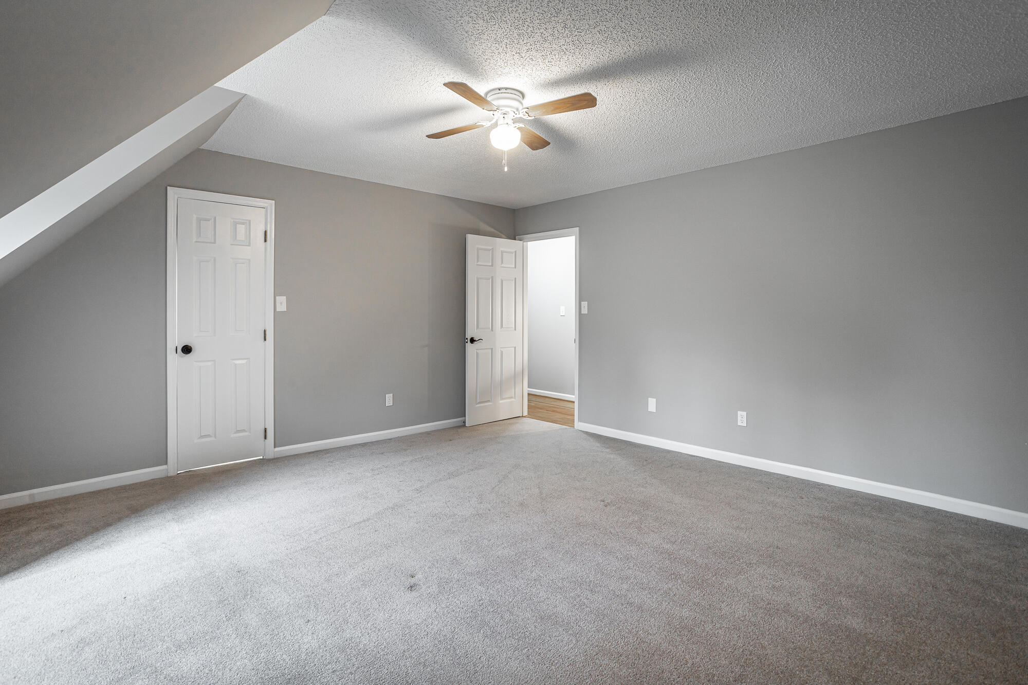 6123 Morning Glory Drive