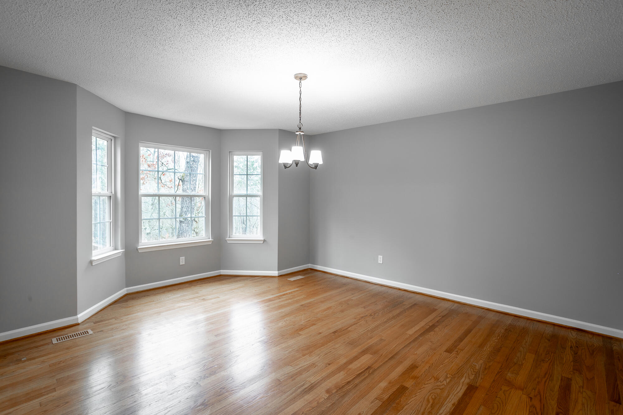 6123 Morning Glory Drive