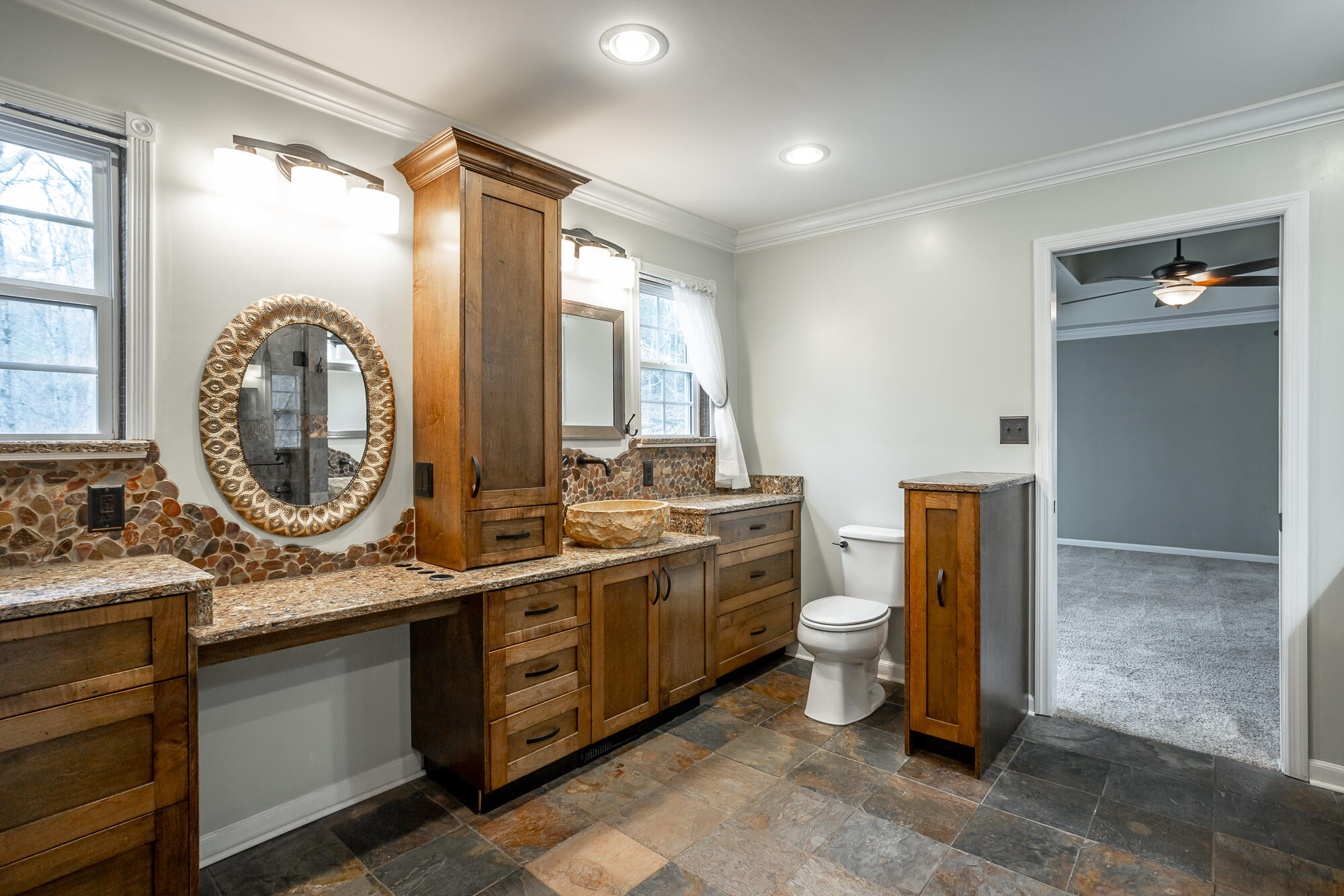 6123 Morning Glory Drive