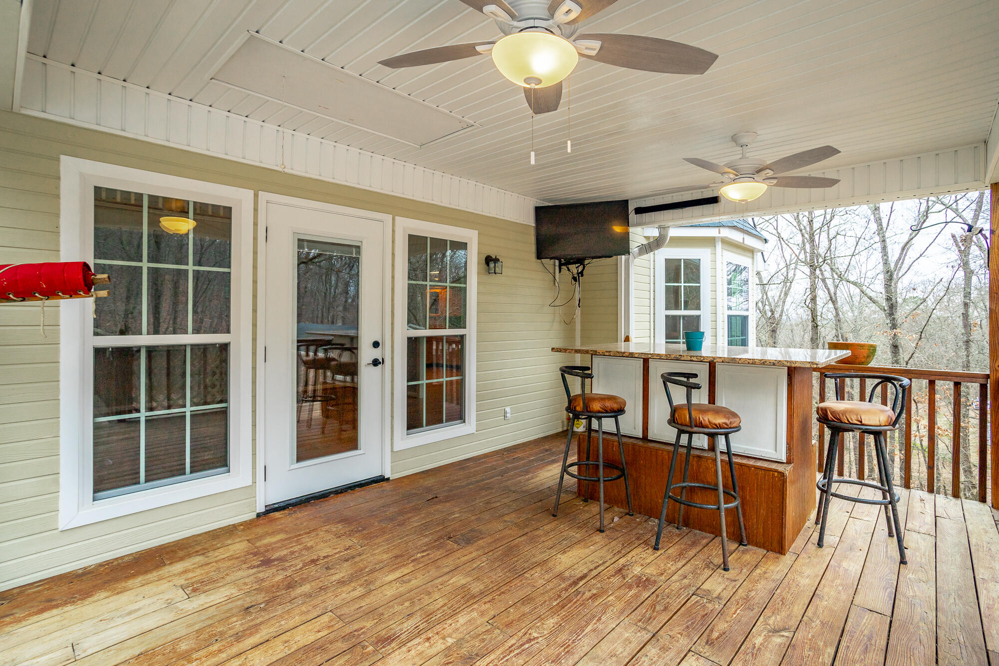 6123 Morning Glory Drive