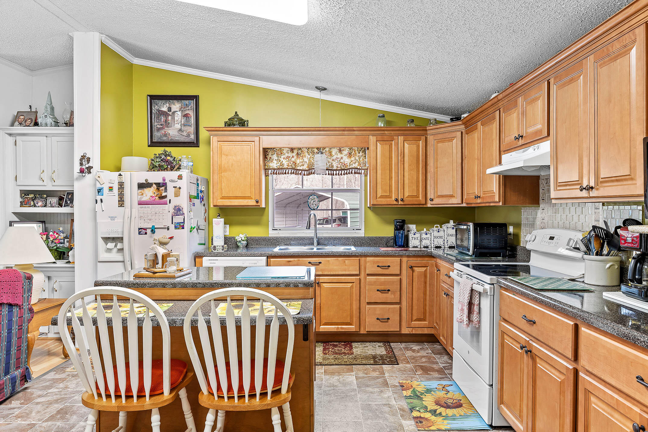 9408 Dallas Hollow Road