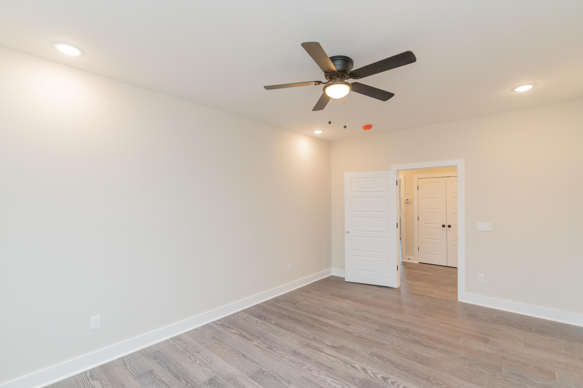 6837 Dharma Loop