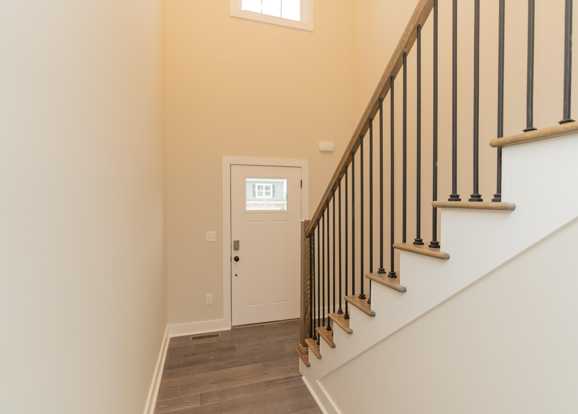 6837 Dharma Loop