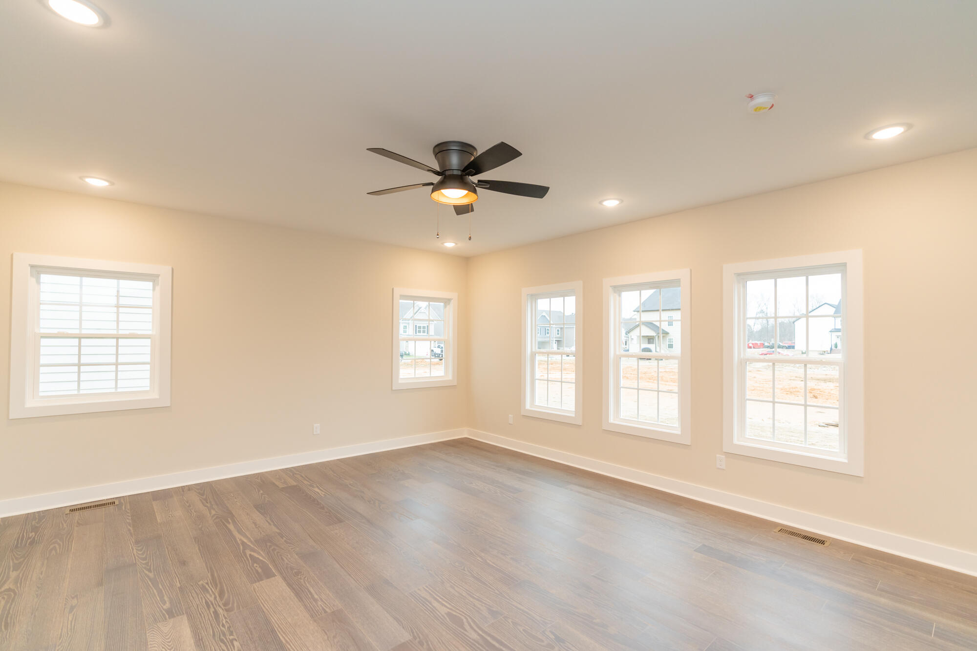 6837 Dharma Loop