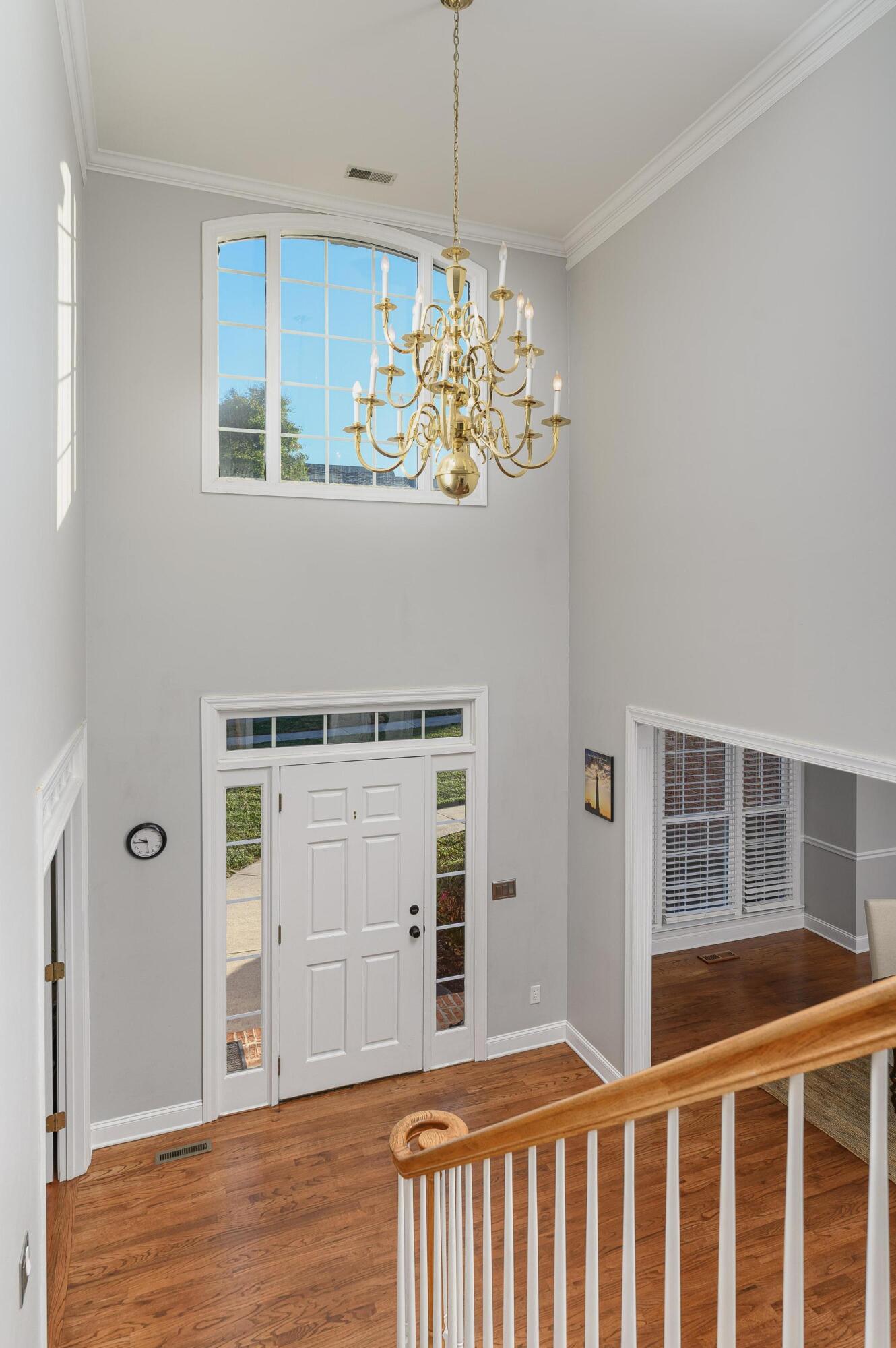 9727 Chestnut Hill Lane