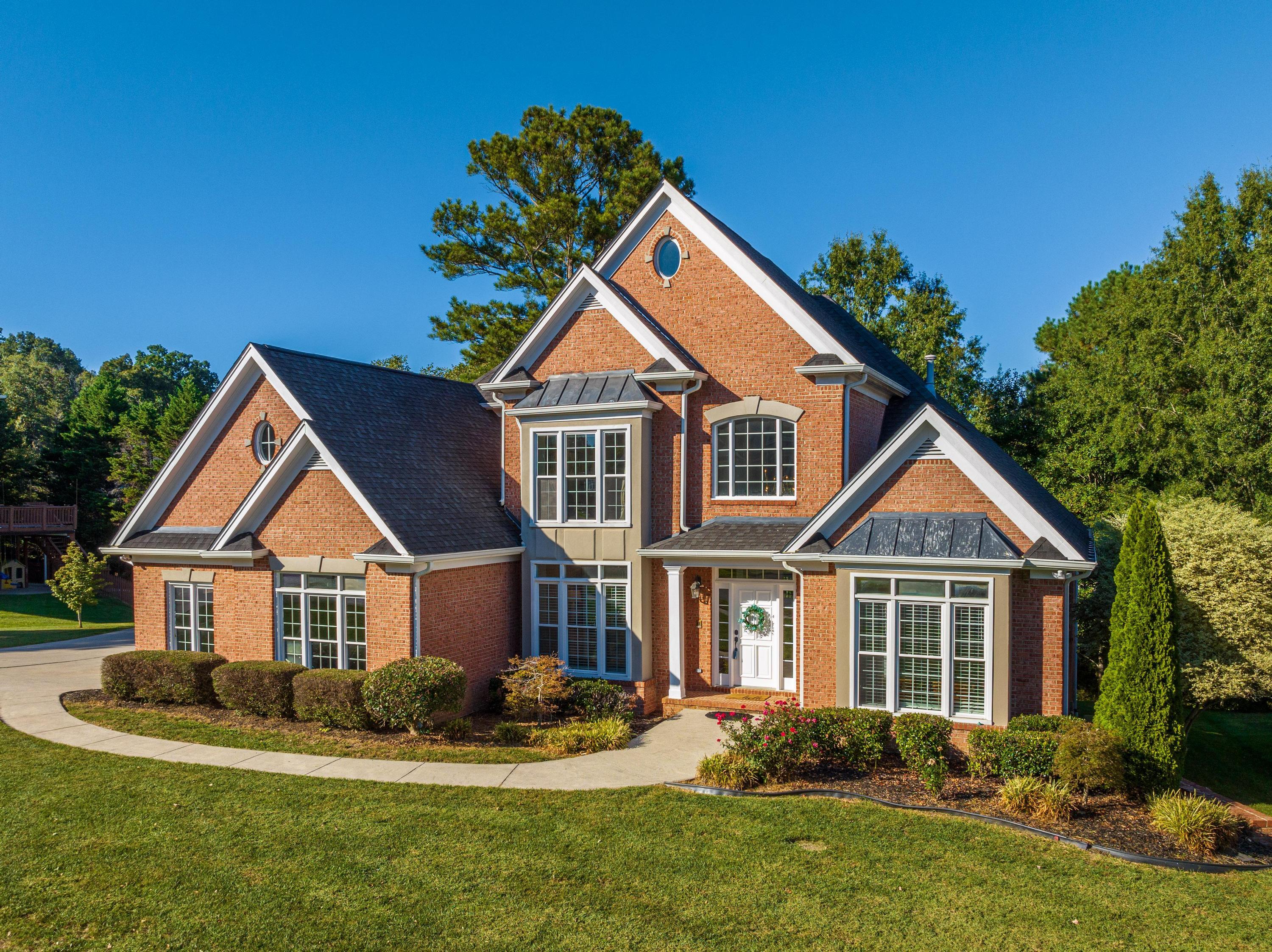 9727 Chestnut Hill Lane