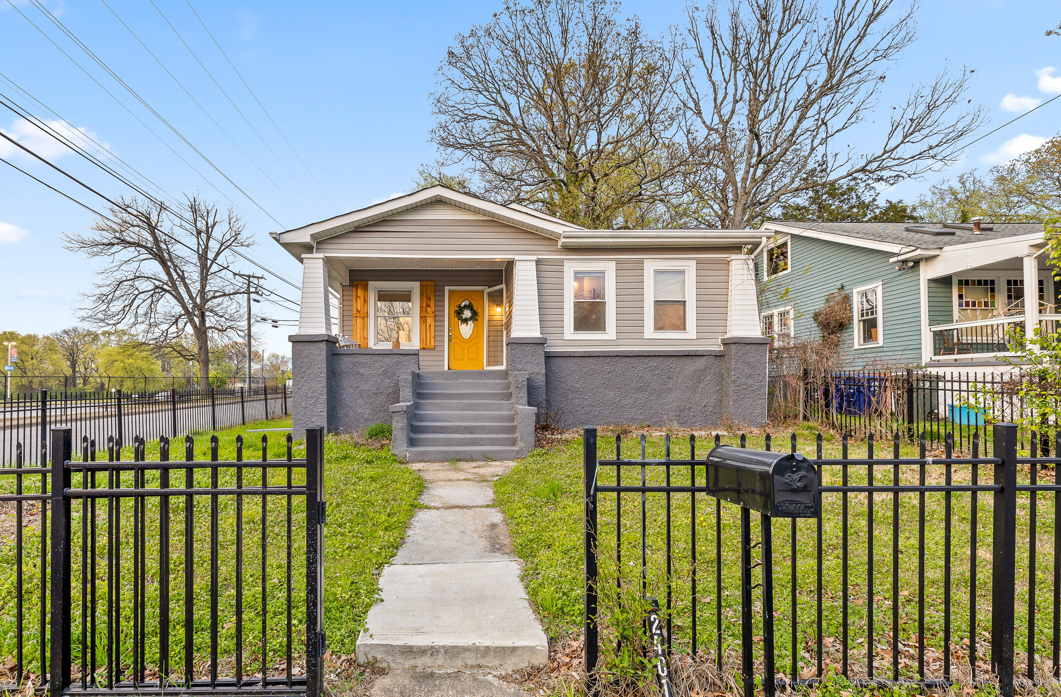 2401 Vine Street