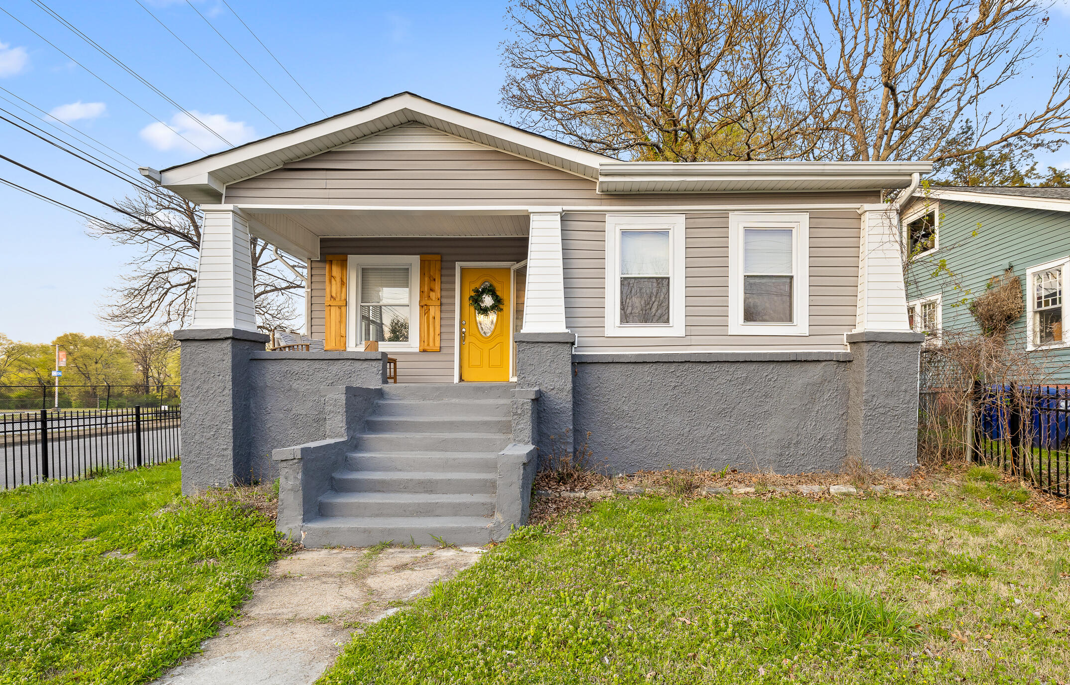 2401 Vine Street