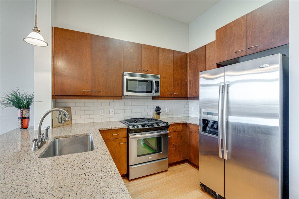 200 Manufacturers Road, Apt 709