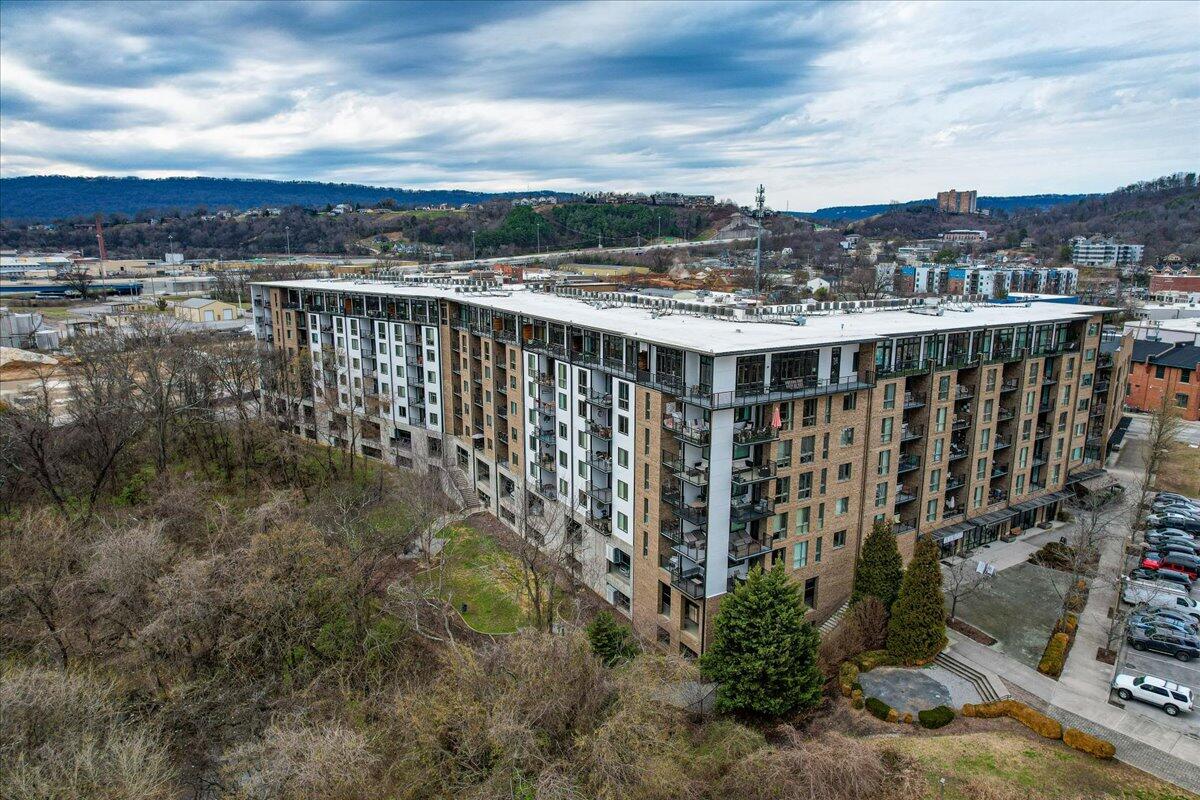 200 Manufacturers Road, Apt 709