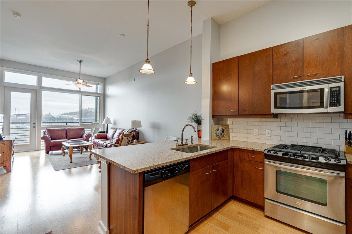 200 Manufacturers Road, Apt 709