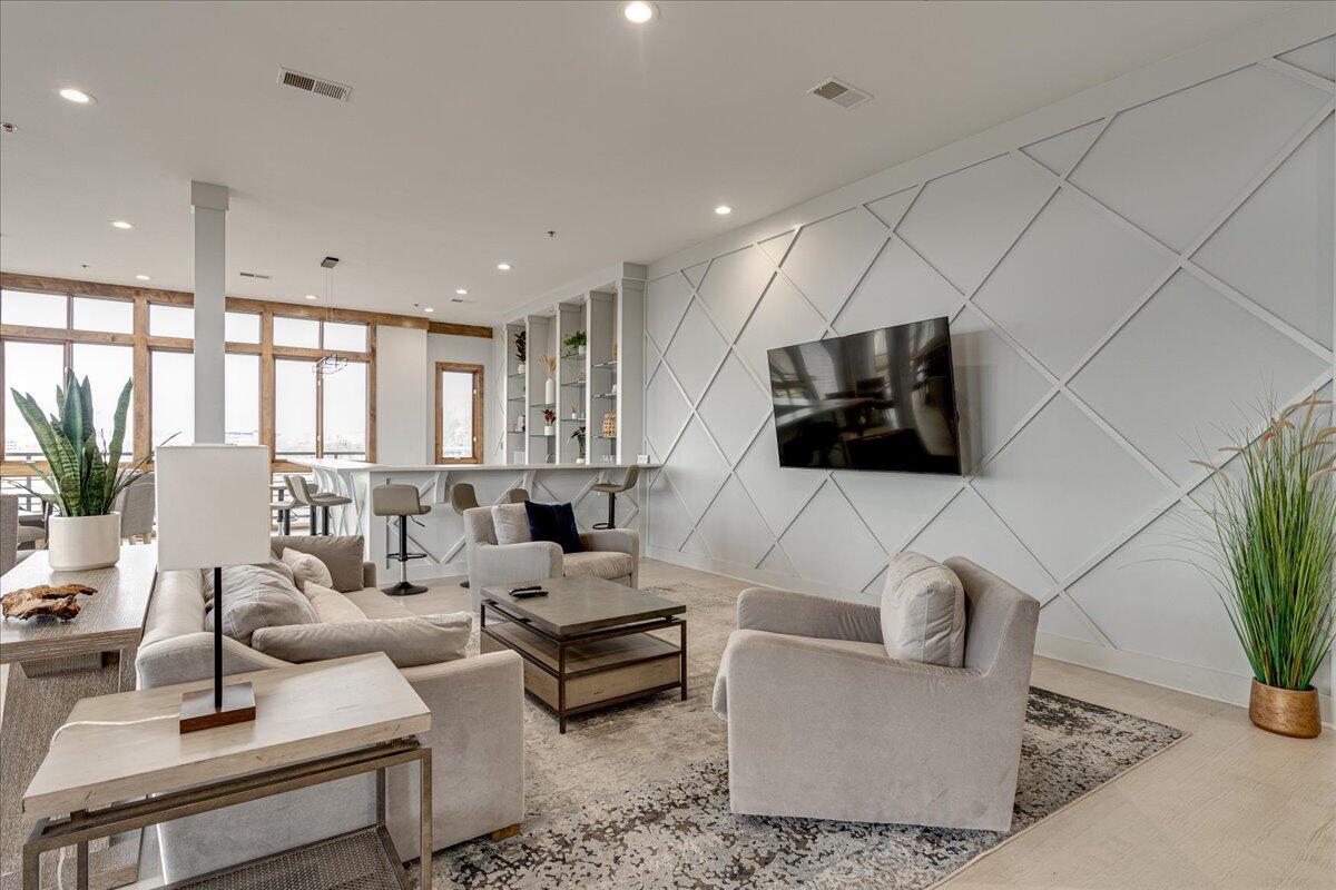 200 Manufacturers Road, Apt 709