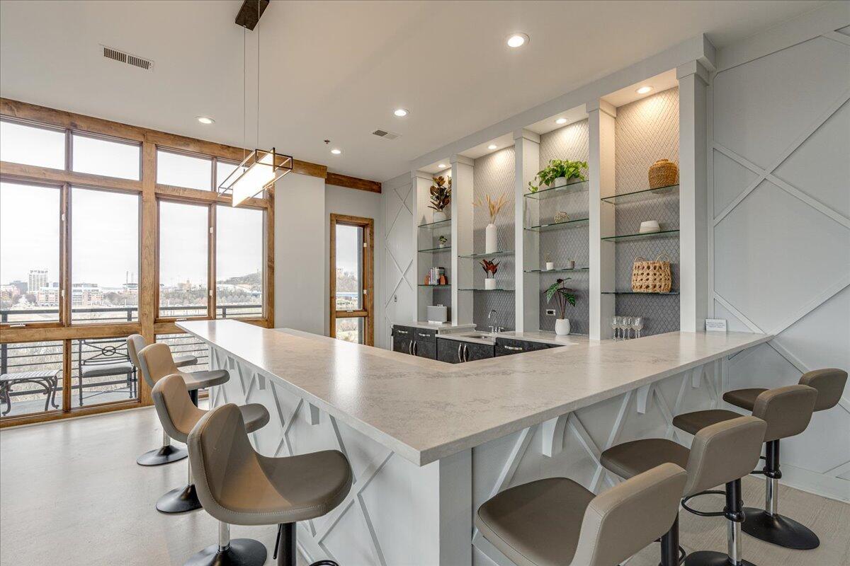 200 Manufacturers Road, Apt 709