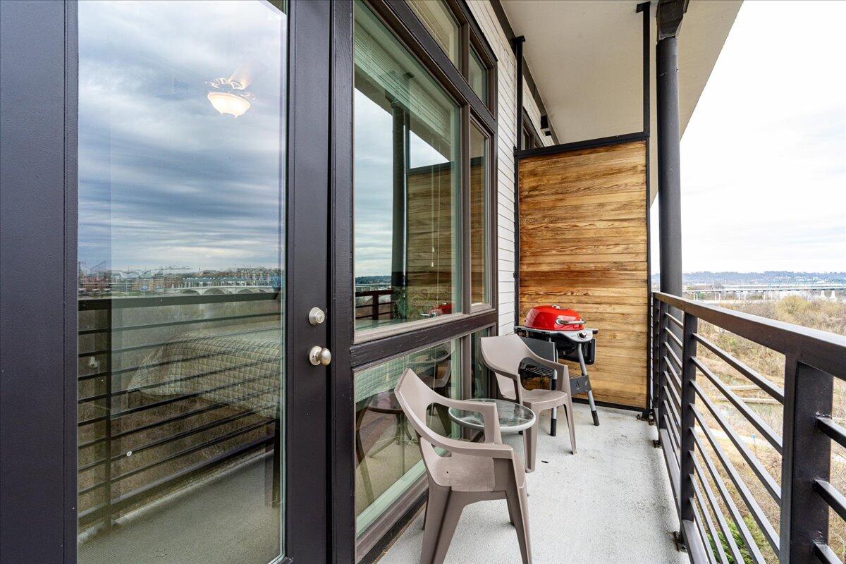 200 Manufacturers Road, Apt 709